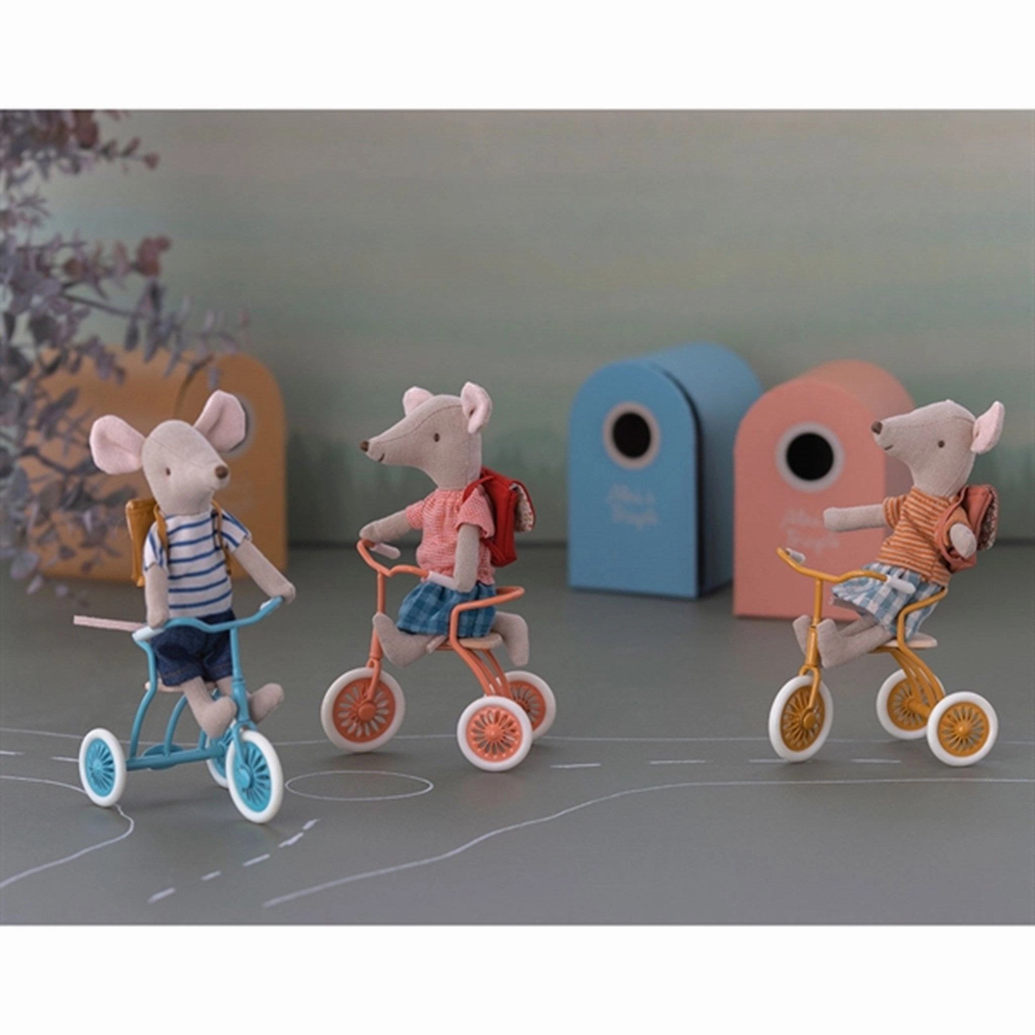 Maileg Abri  Tricycle Coral