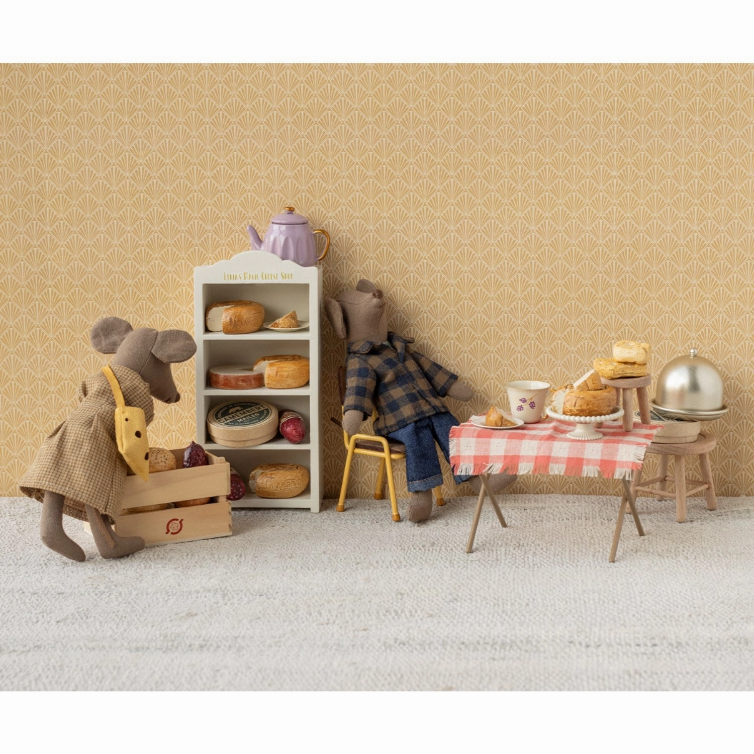 Maileg Dress And Bag, Mum Mouse