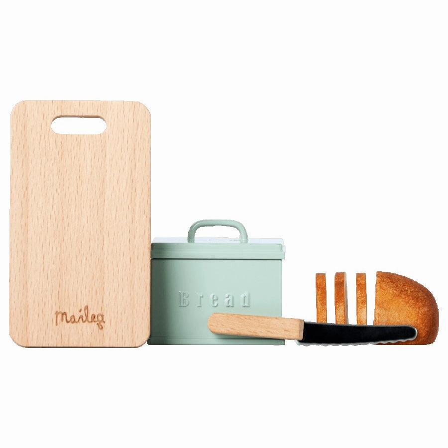 Maileg Miniature Bread Box W. Cutting Board and Knife
