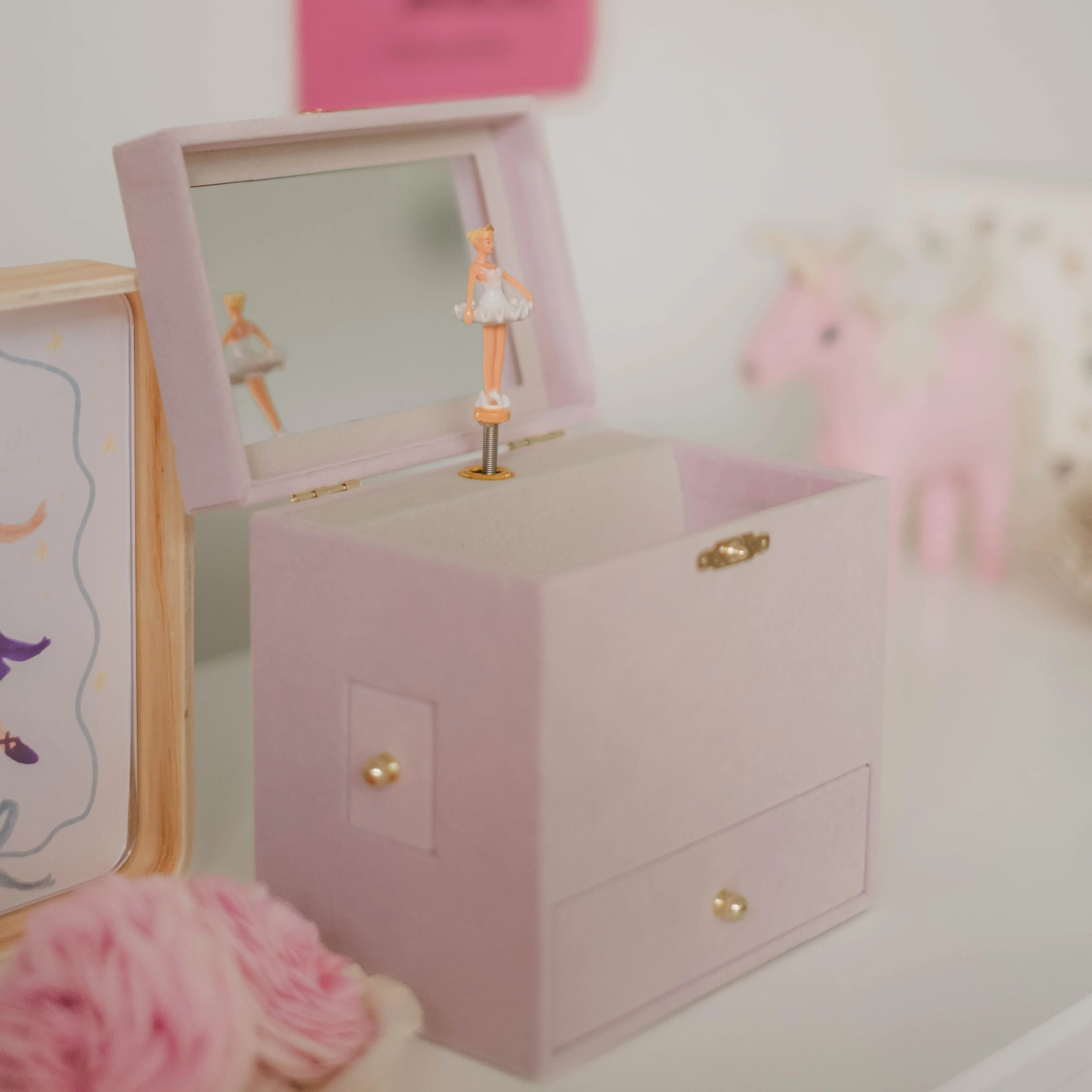 Melody Keepsake Box