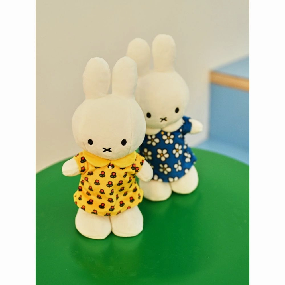 Miffy Bon Ton Toys Miffy Standing Flower Dress - 24 cm - 9,5"