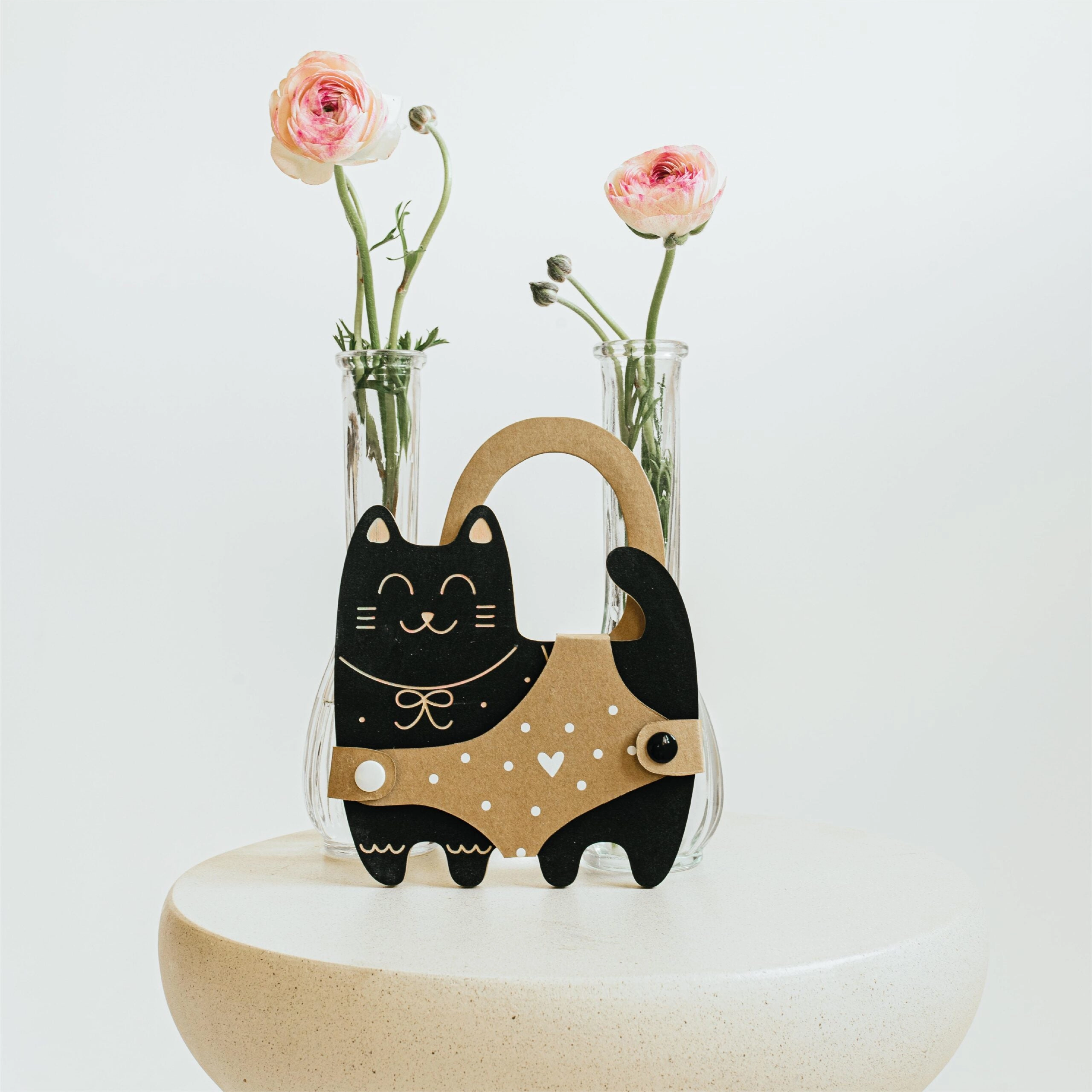 Milin Cat