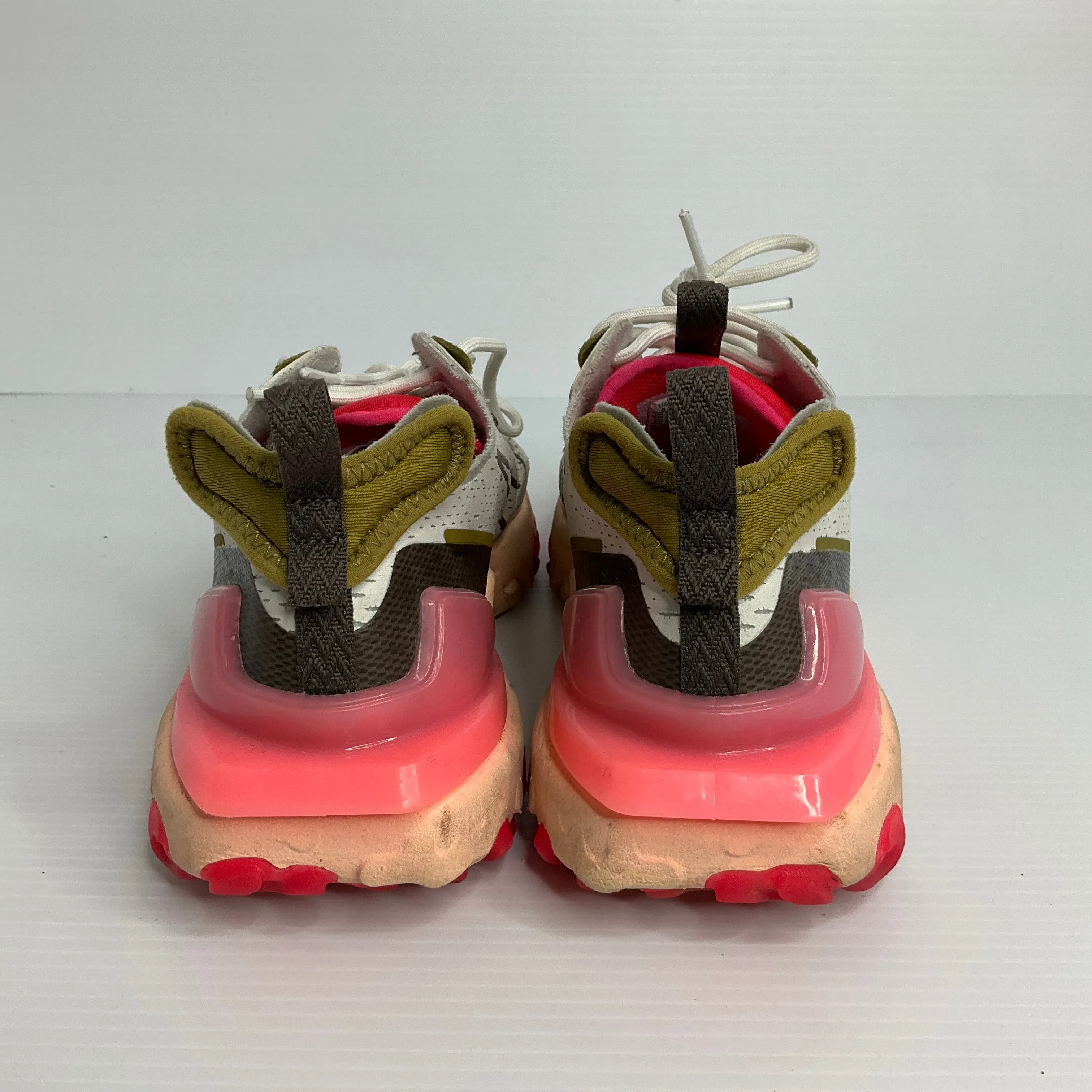 Multi-colored Shoes Athletic Nike, Size 8 nike