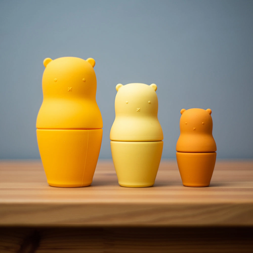 Nesting Bears