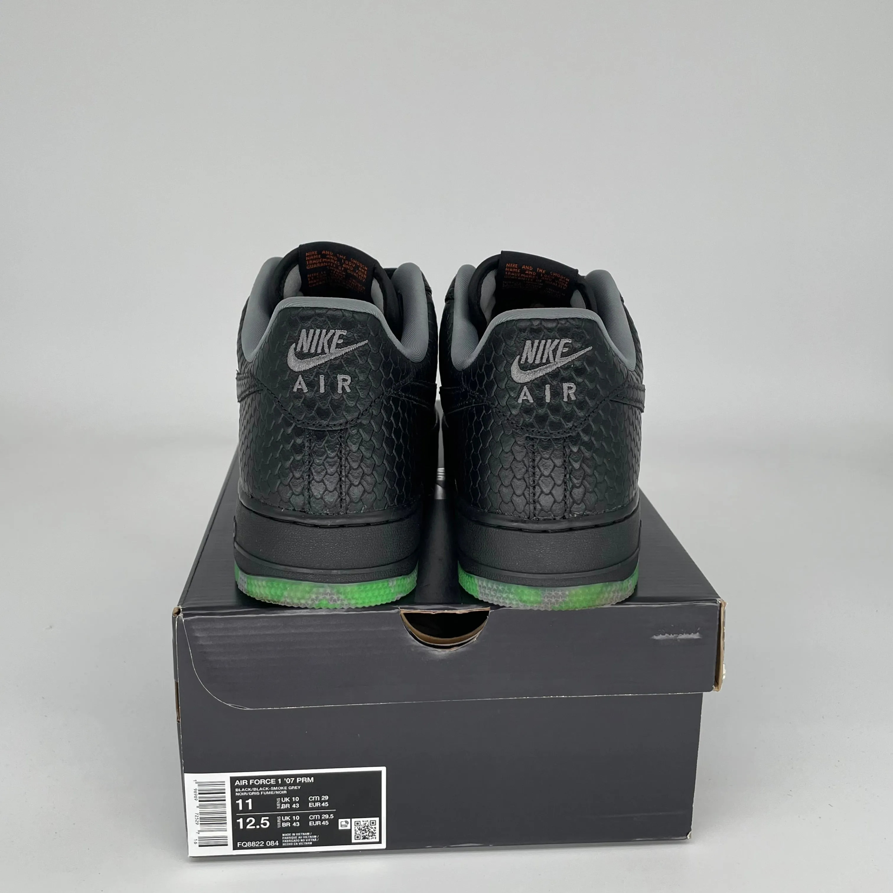 NIKE AIR FORCE 1 LOW PRM HALLOWEEN SIZE 11 FQ8822-084