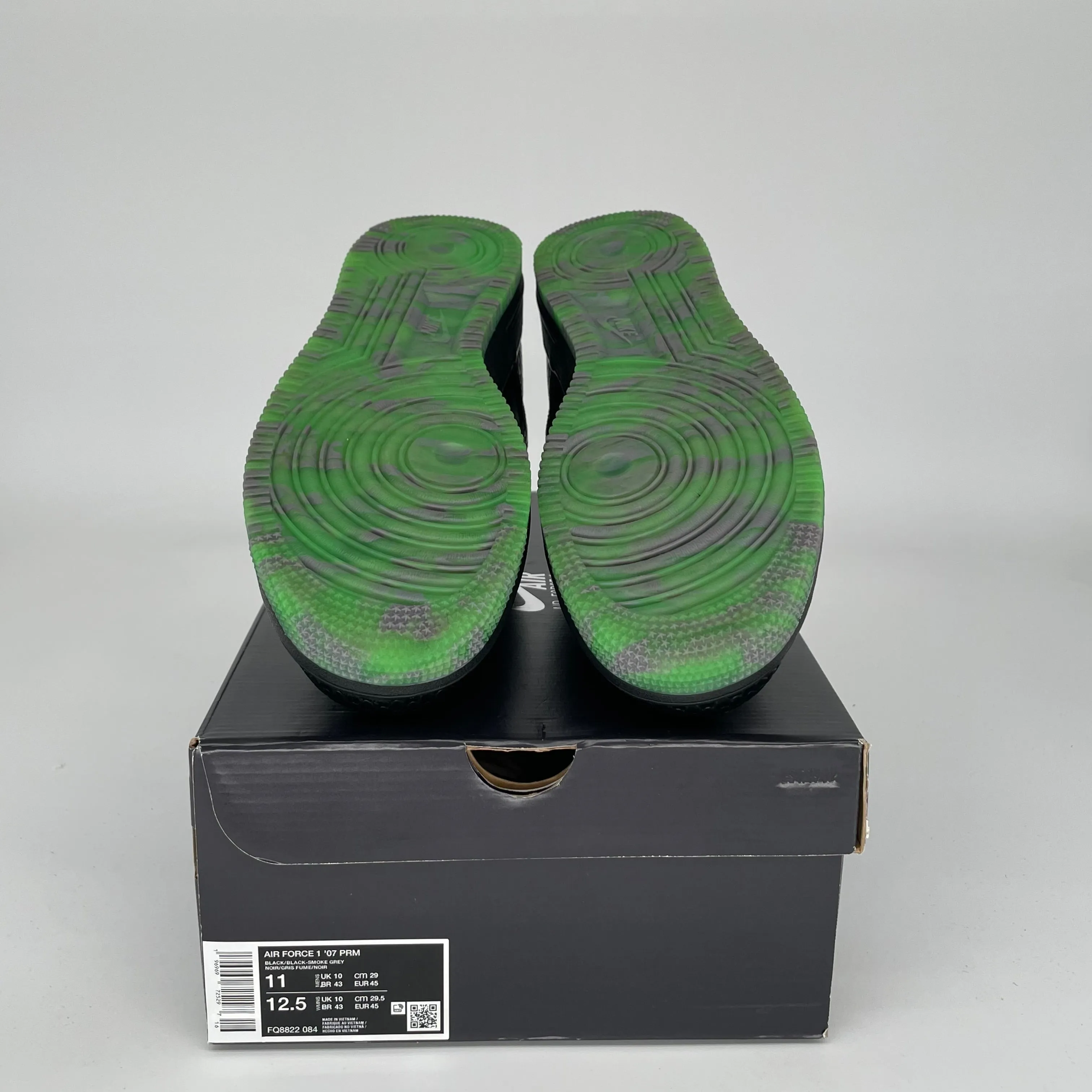 NIKE AIR FORCE 1 LOW PRM HALLOWEEN SIZE 11 FQ8822-084