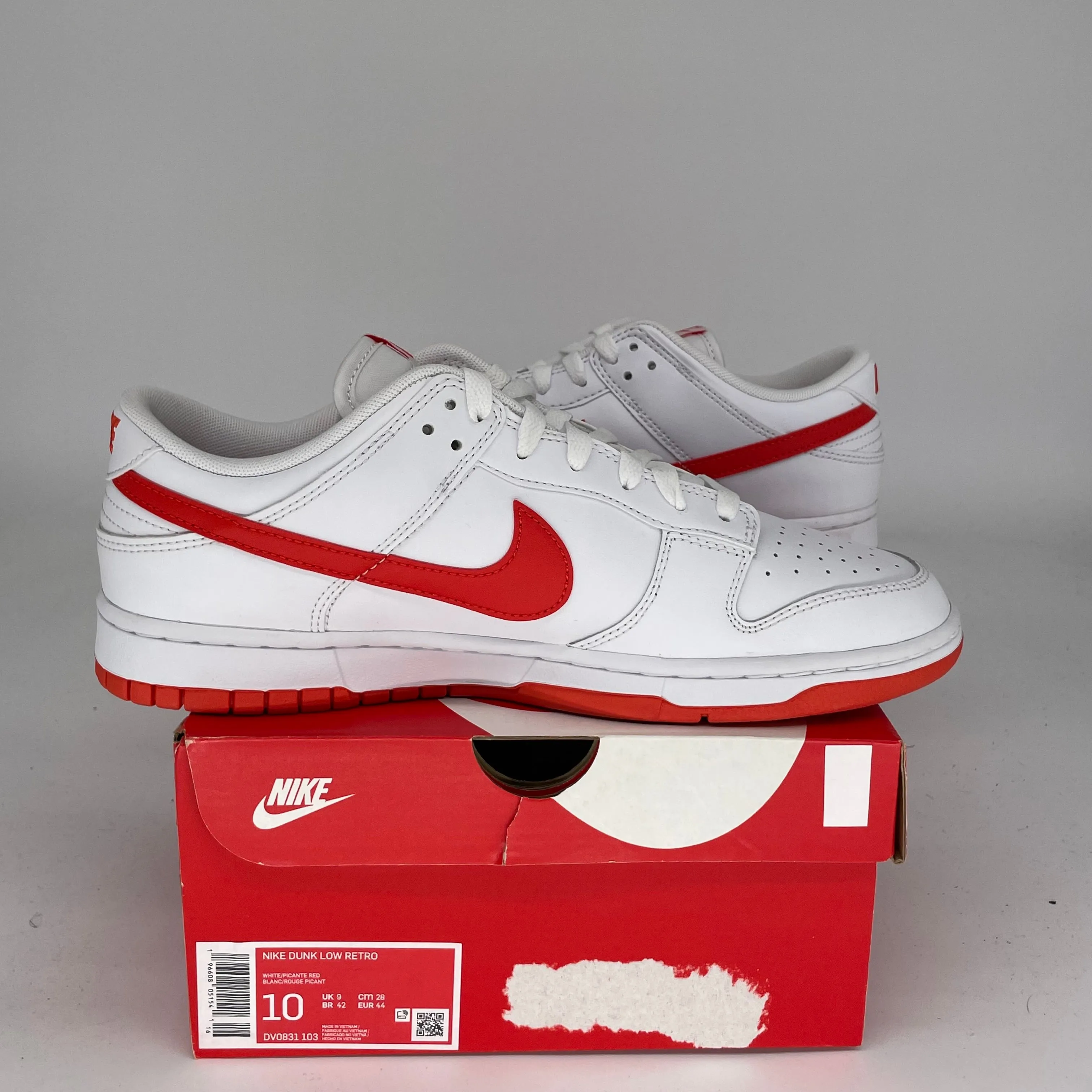 NIKE DUNK LOW WHITE PICANTE RED SIZE 10 DV0831-103