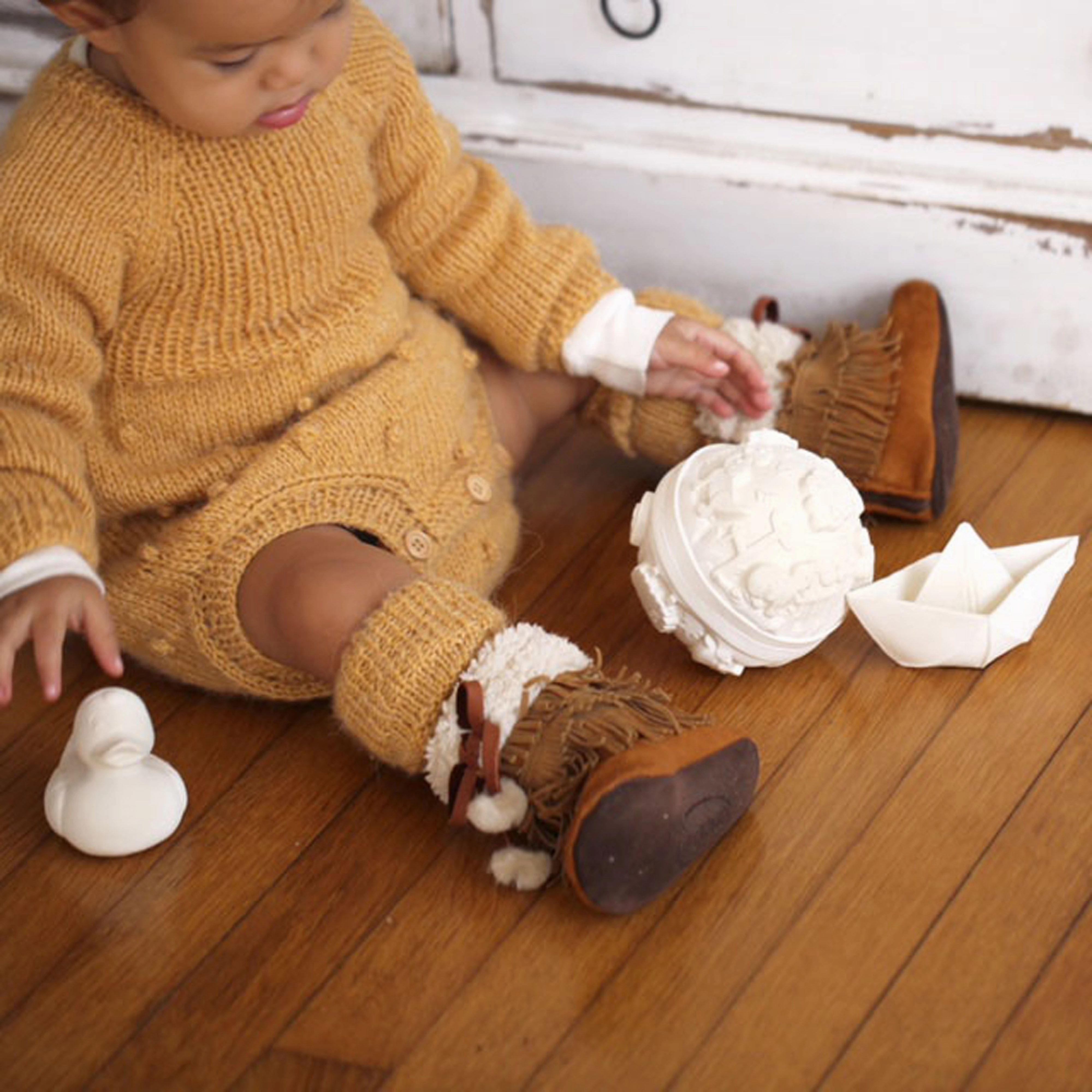 Oli & Carol Baby Balls Teether