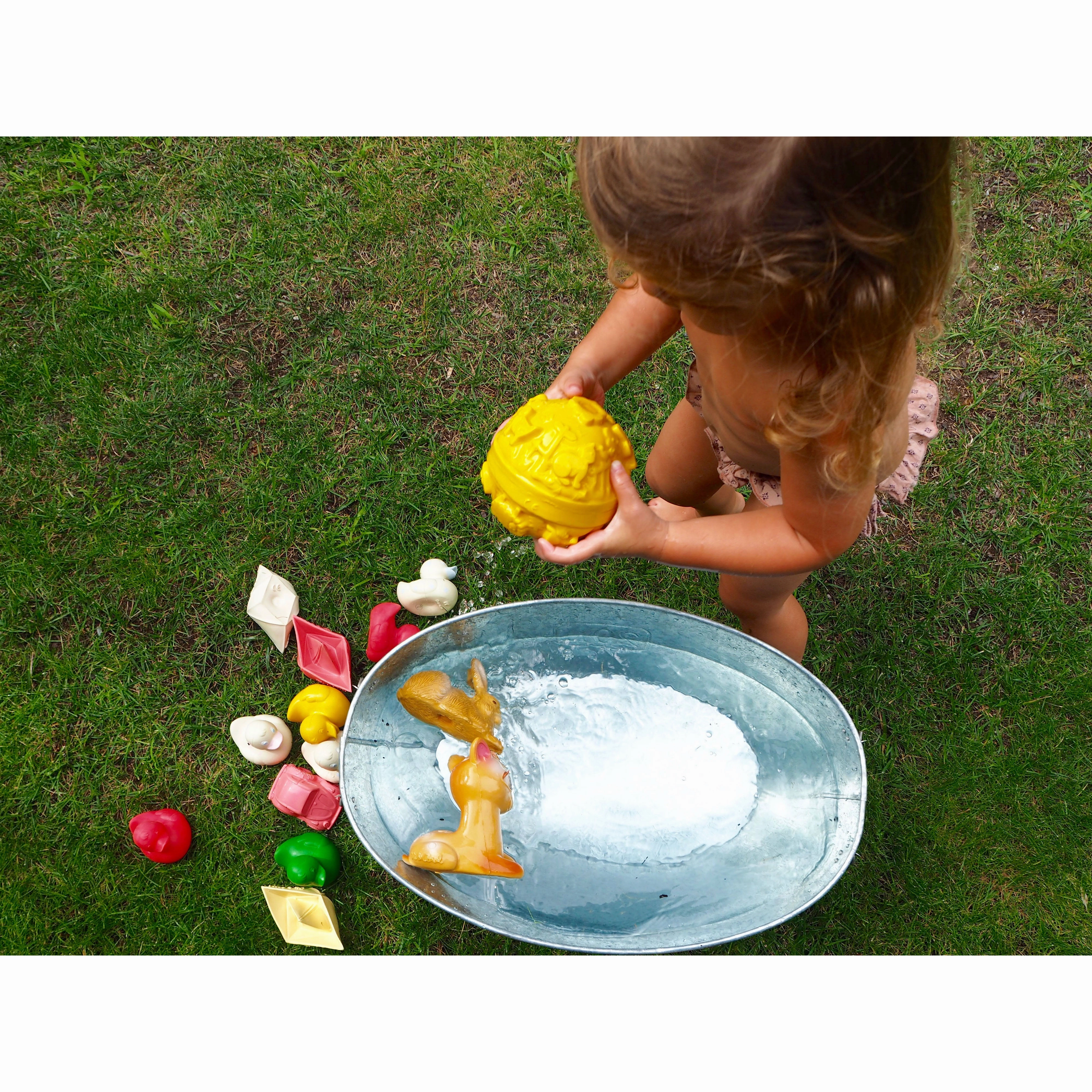 Oli & Carol Baby Balls Teether