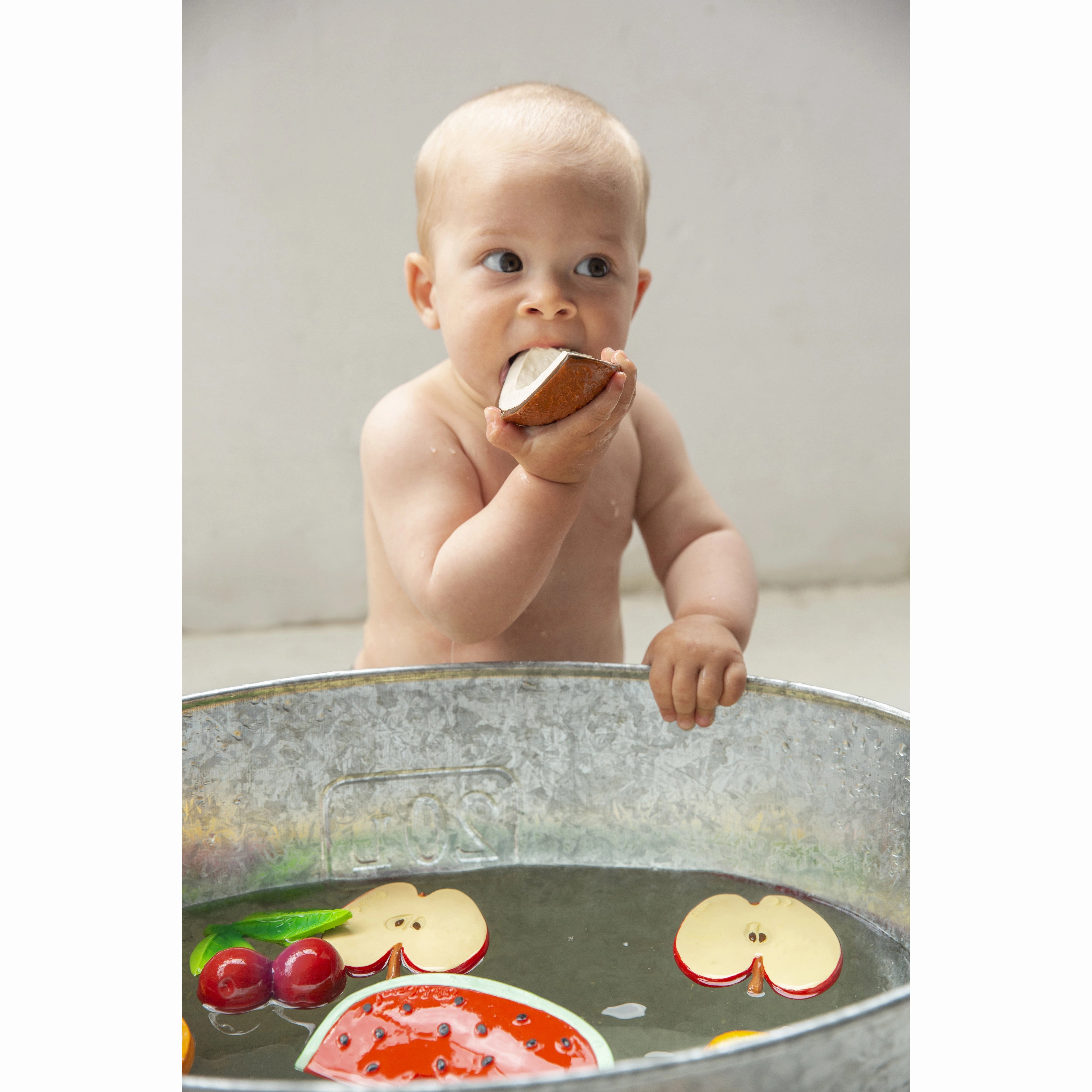 Oli & Carol Coco The Coconut Teether