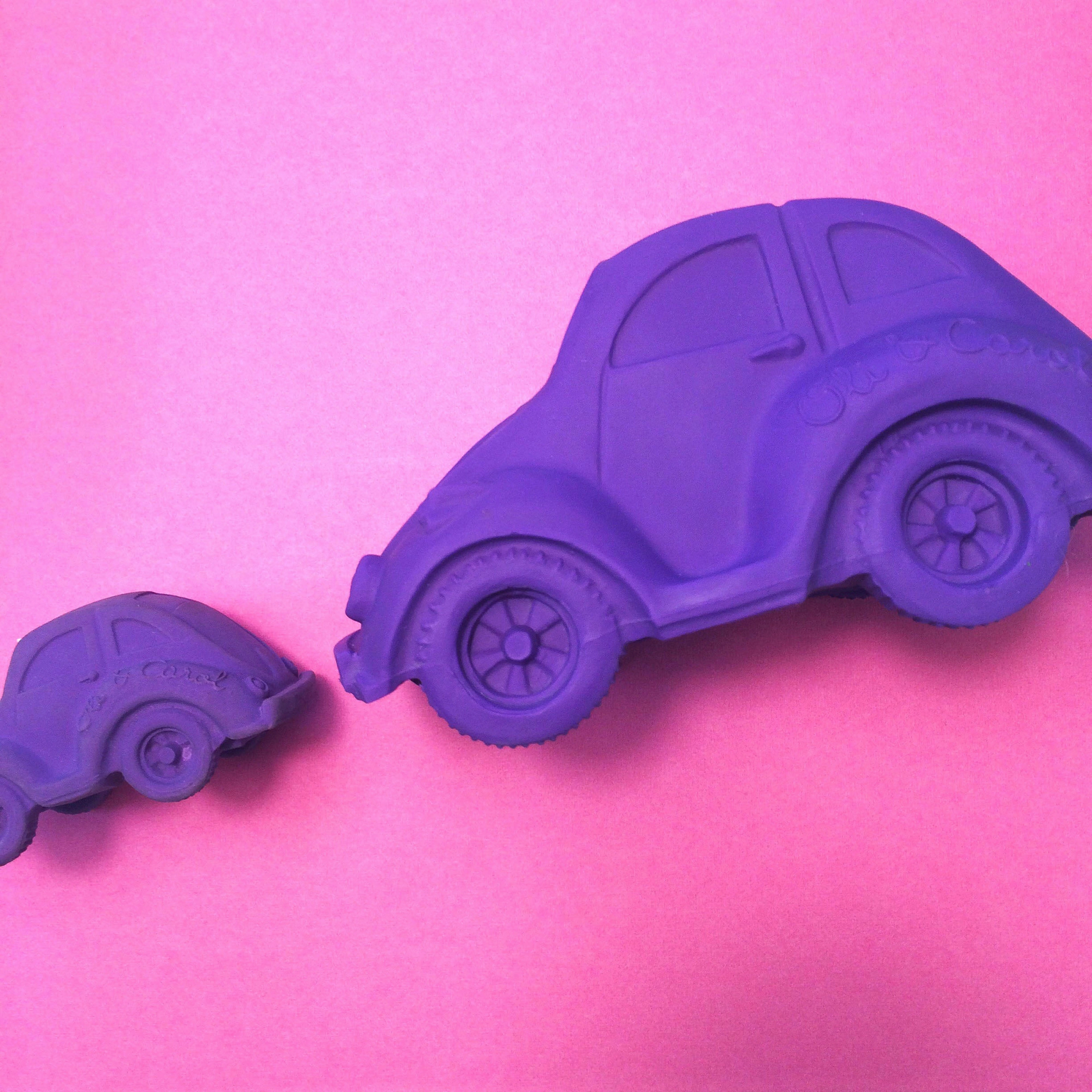 Oli & Carol Extra Large Beetle Car Teether