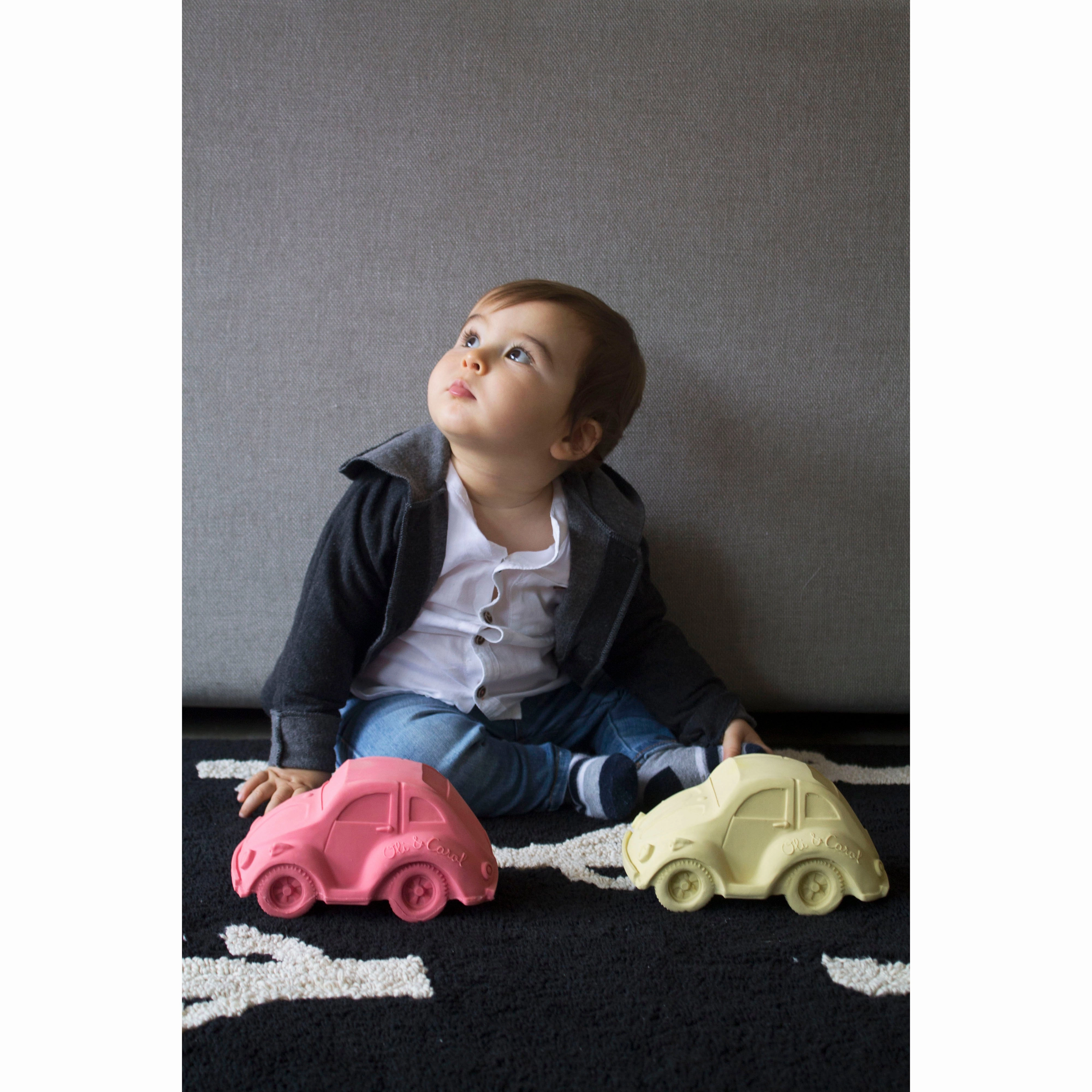 Oli & Carol Extra Large Beetle Car Teether