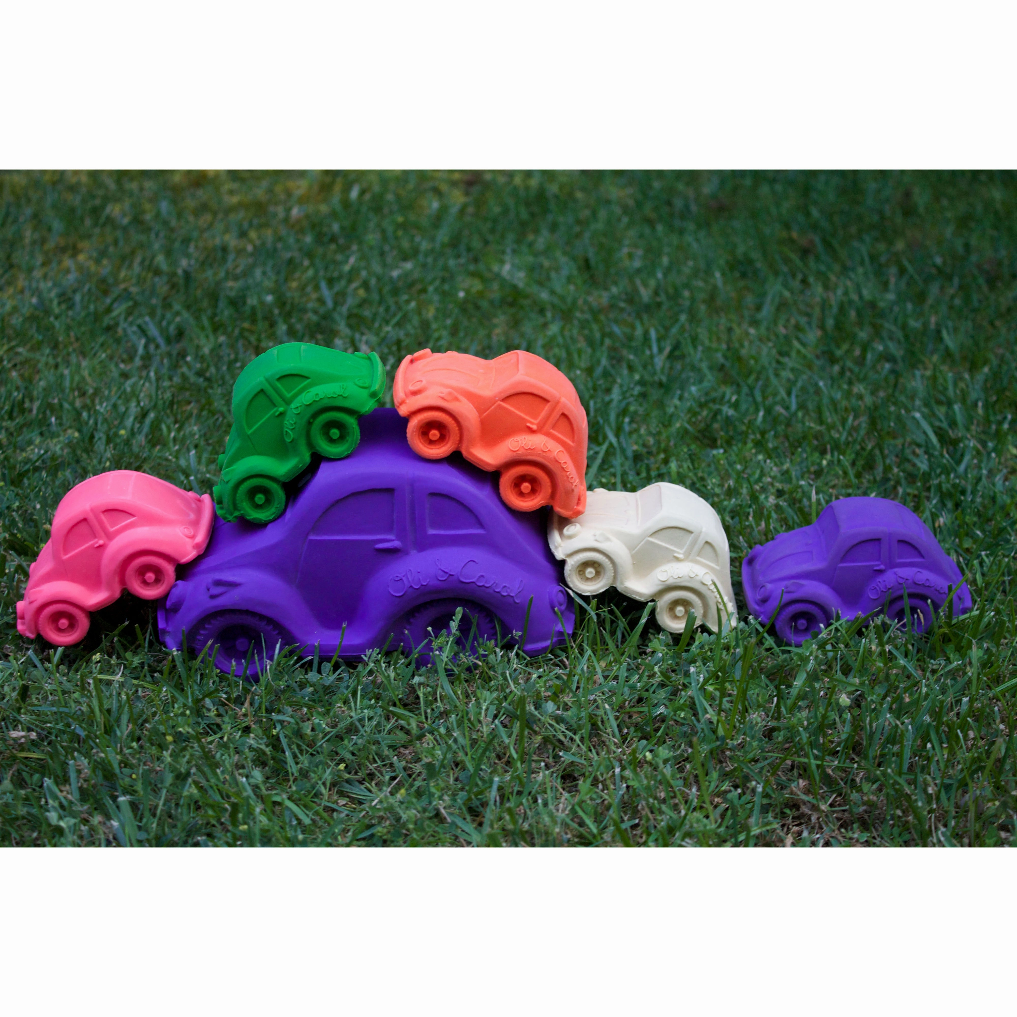Oli & Carol Extra Large Beetle Car Teether