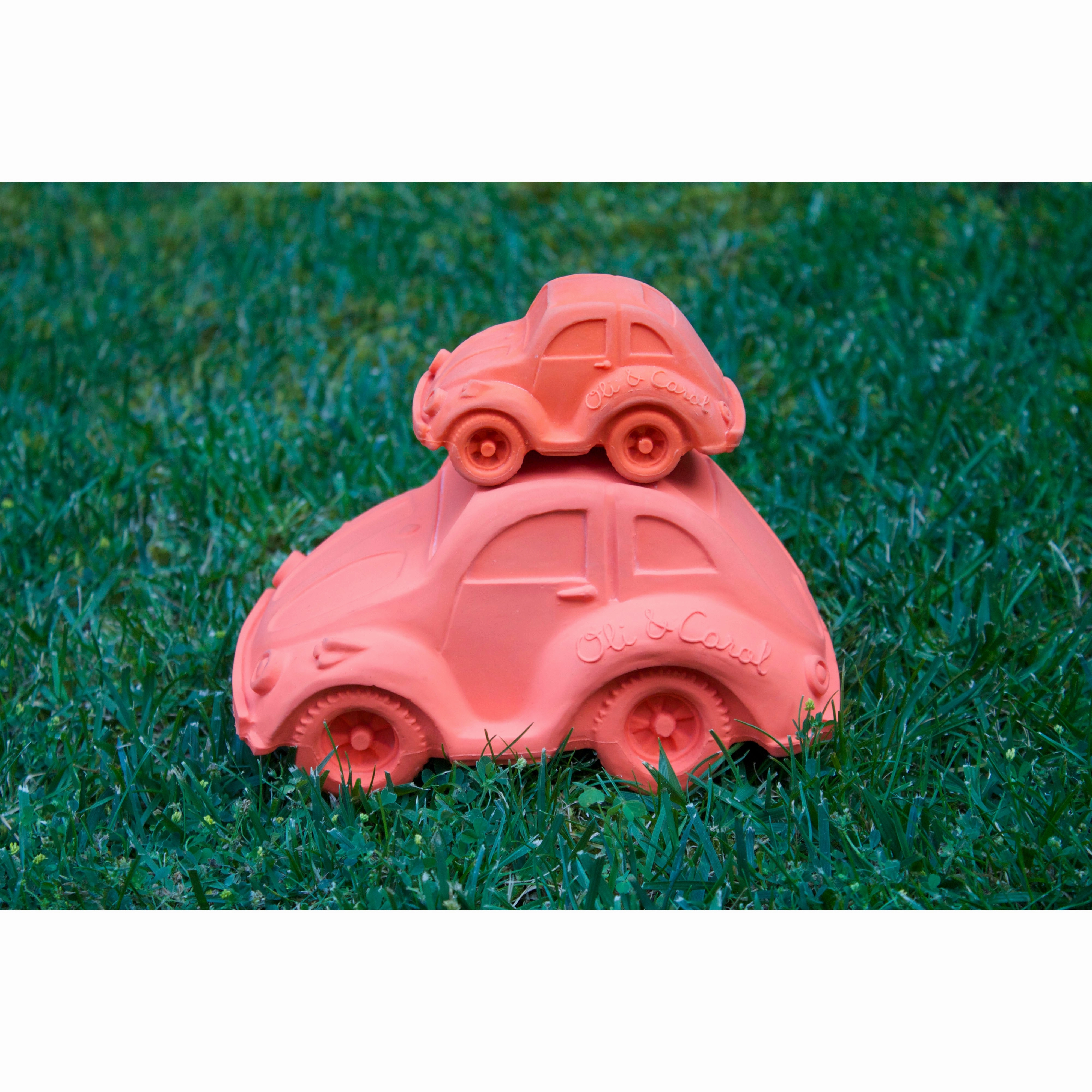 Oli & Carol Extra Large Beetle Car Teether