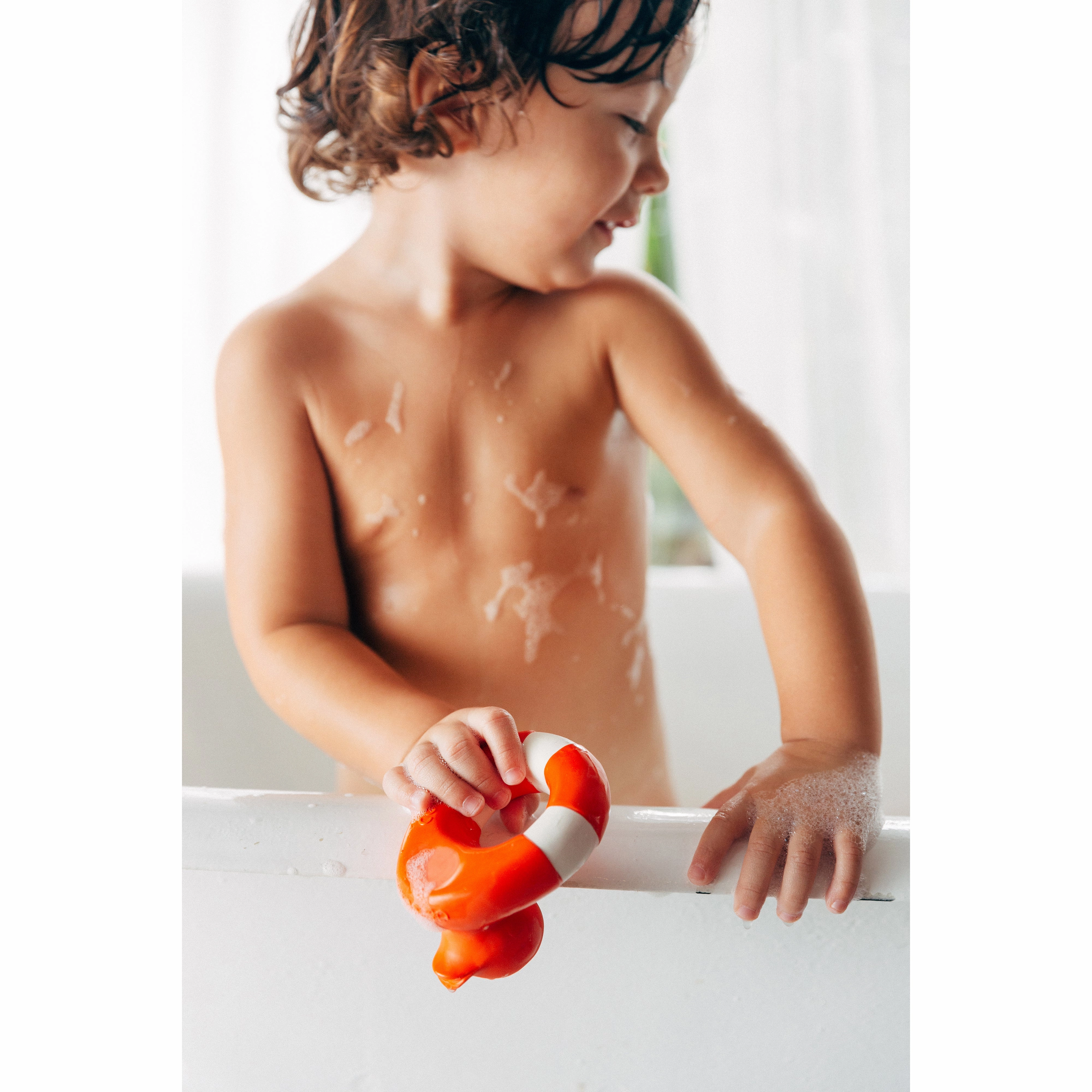 Oli & Carol Floatie Duck Red Teether