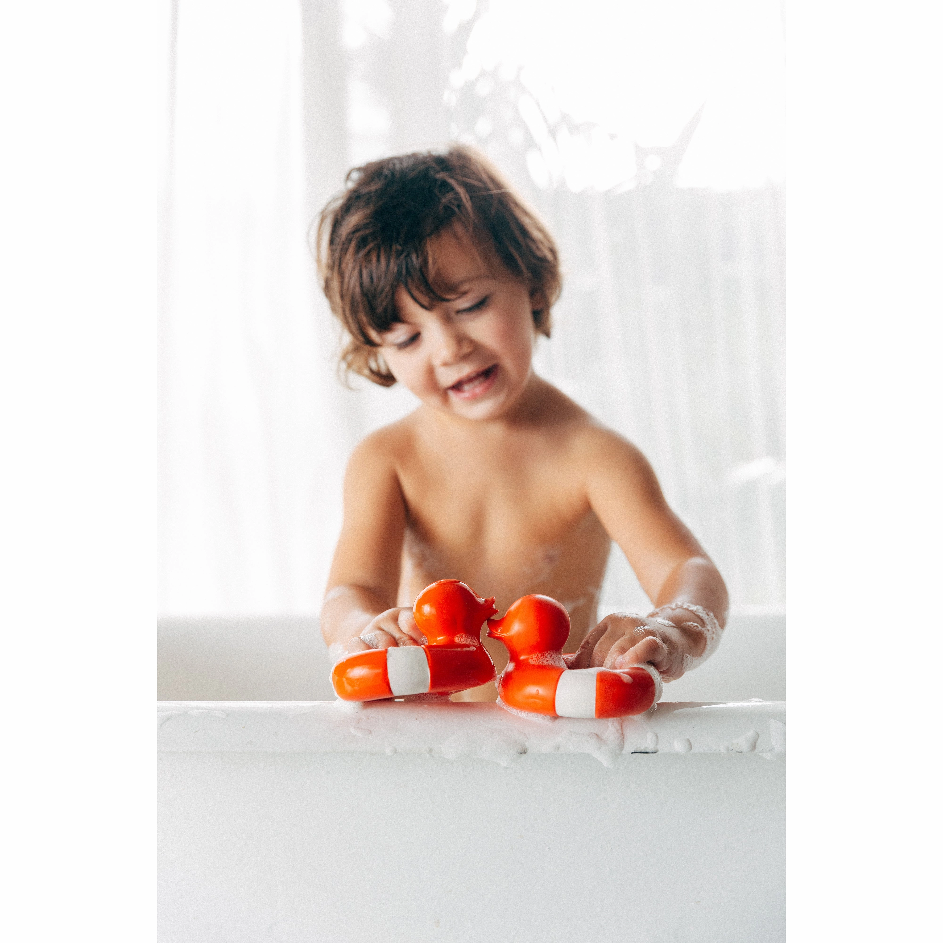 Oli & Carol Floatie Duck Red Teether