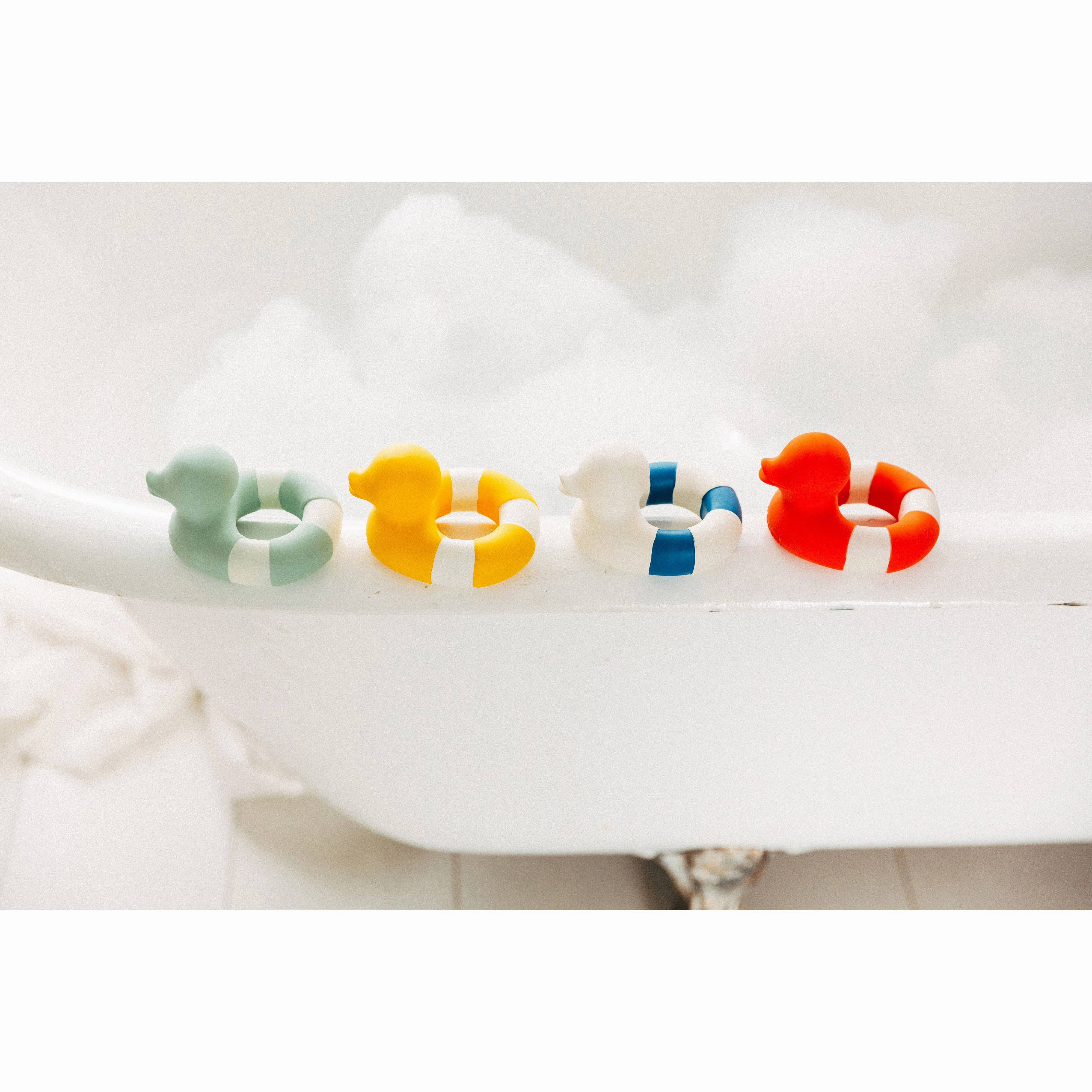 Oli & Carol Floatie Duck Red Teether