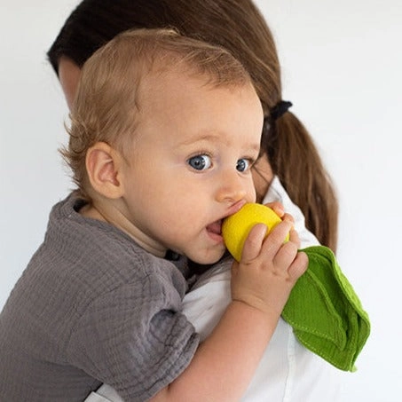 Oli & Carol John Lemon Mini Doudou-Teether