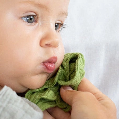 Oli & Carol John Lemon Mini Doudou-Teether
