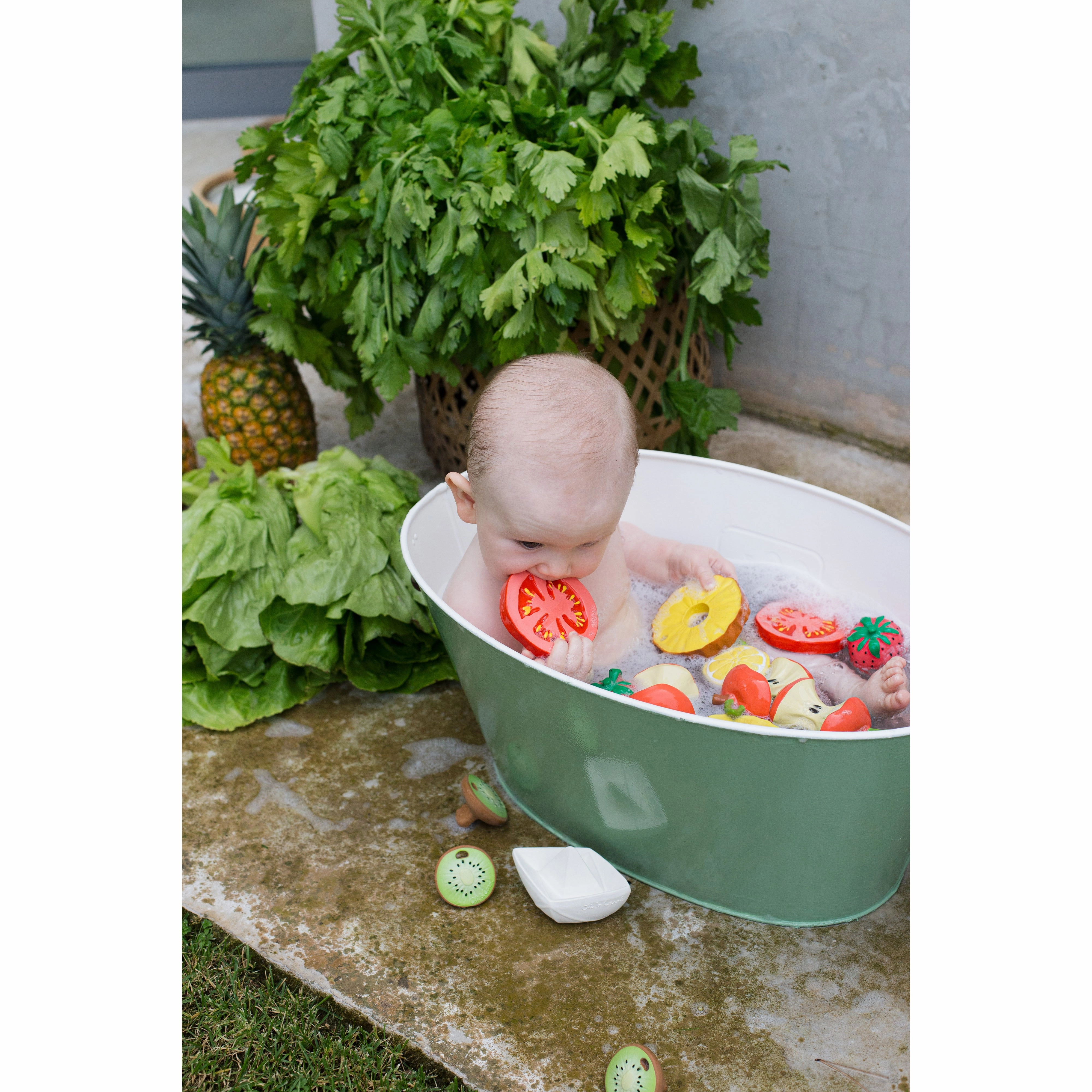 Oli & Carol John Lemon Teether