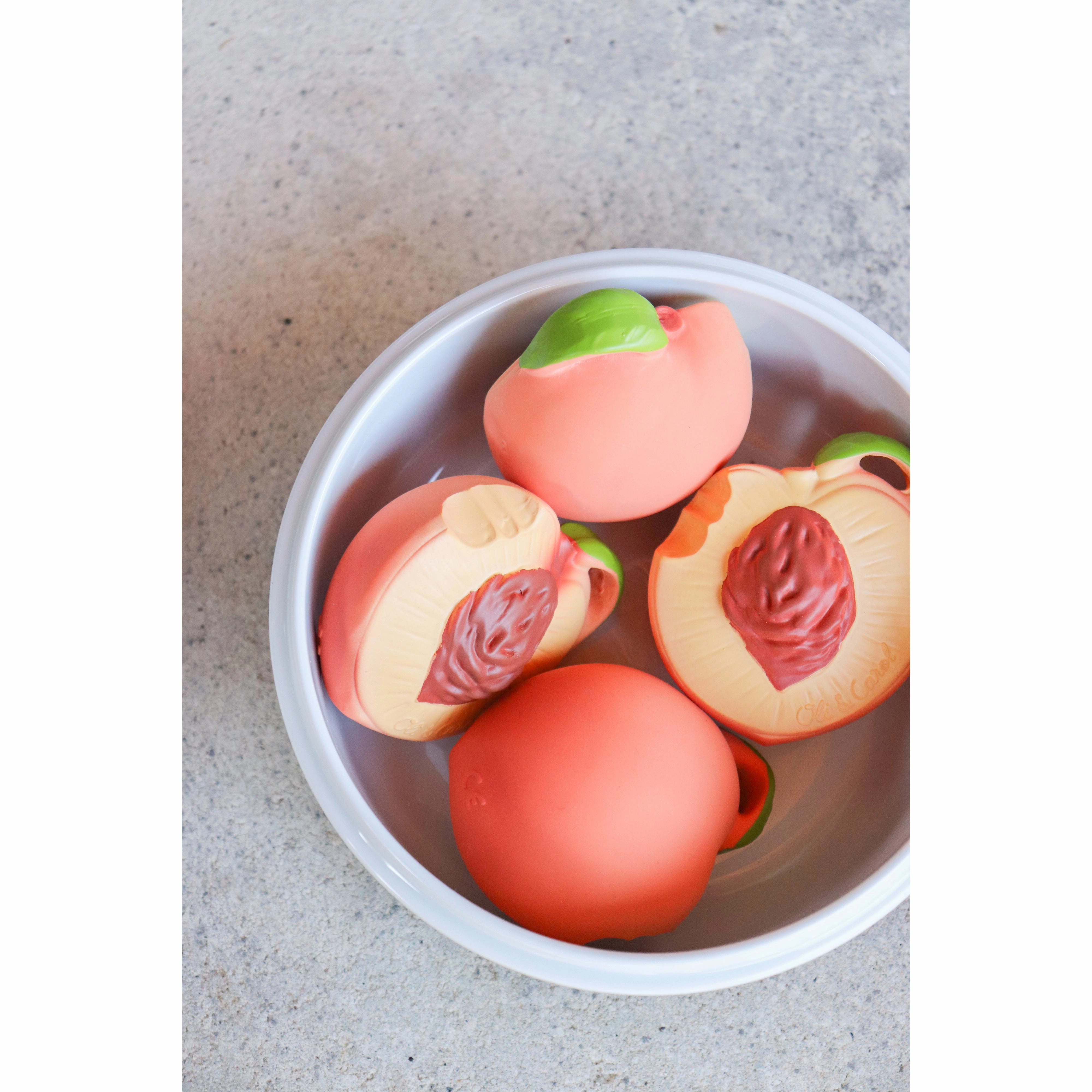 Oli & Carol Palm Peach Teether