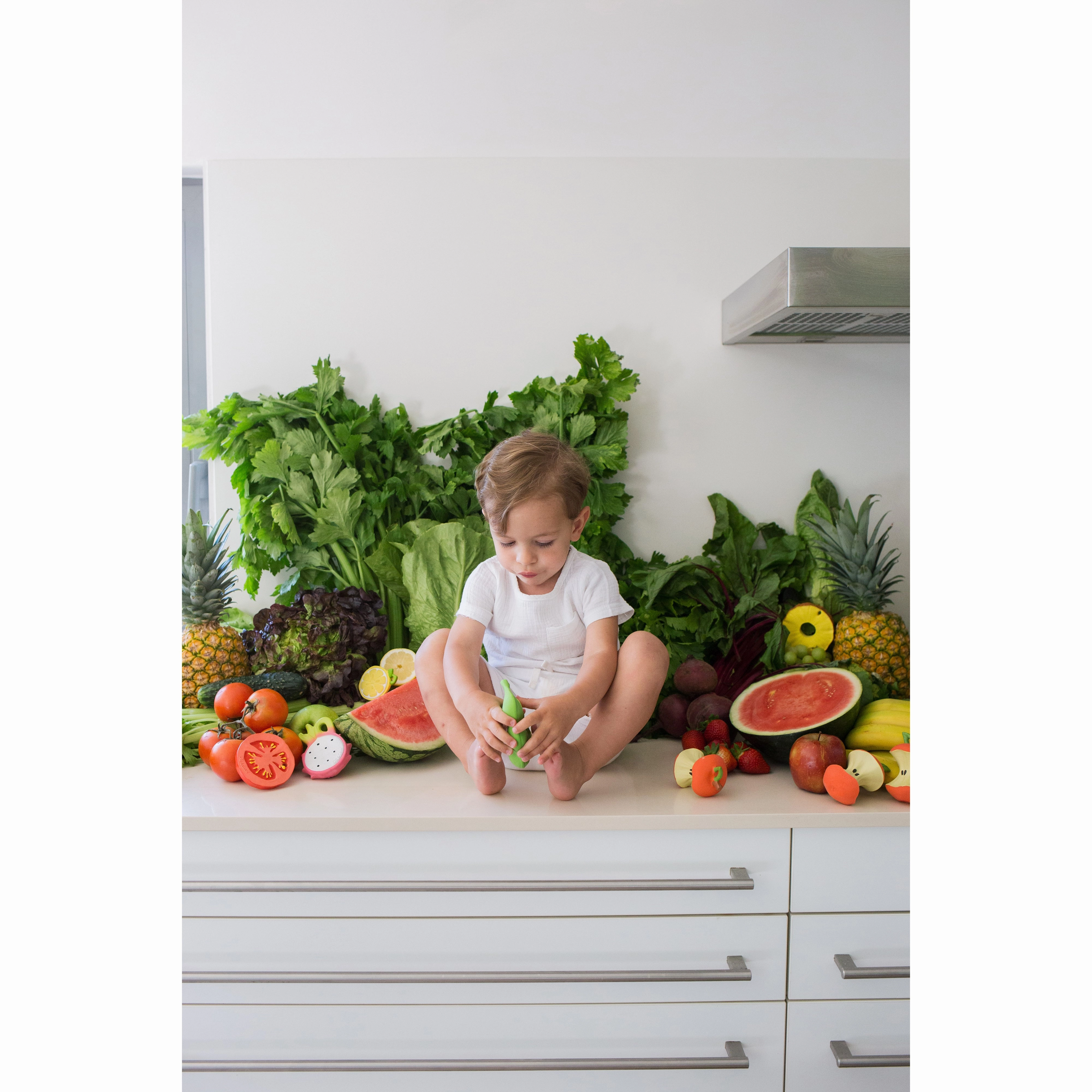Oli & Carol Renato The Tomato Teether