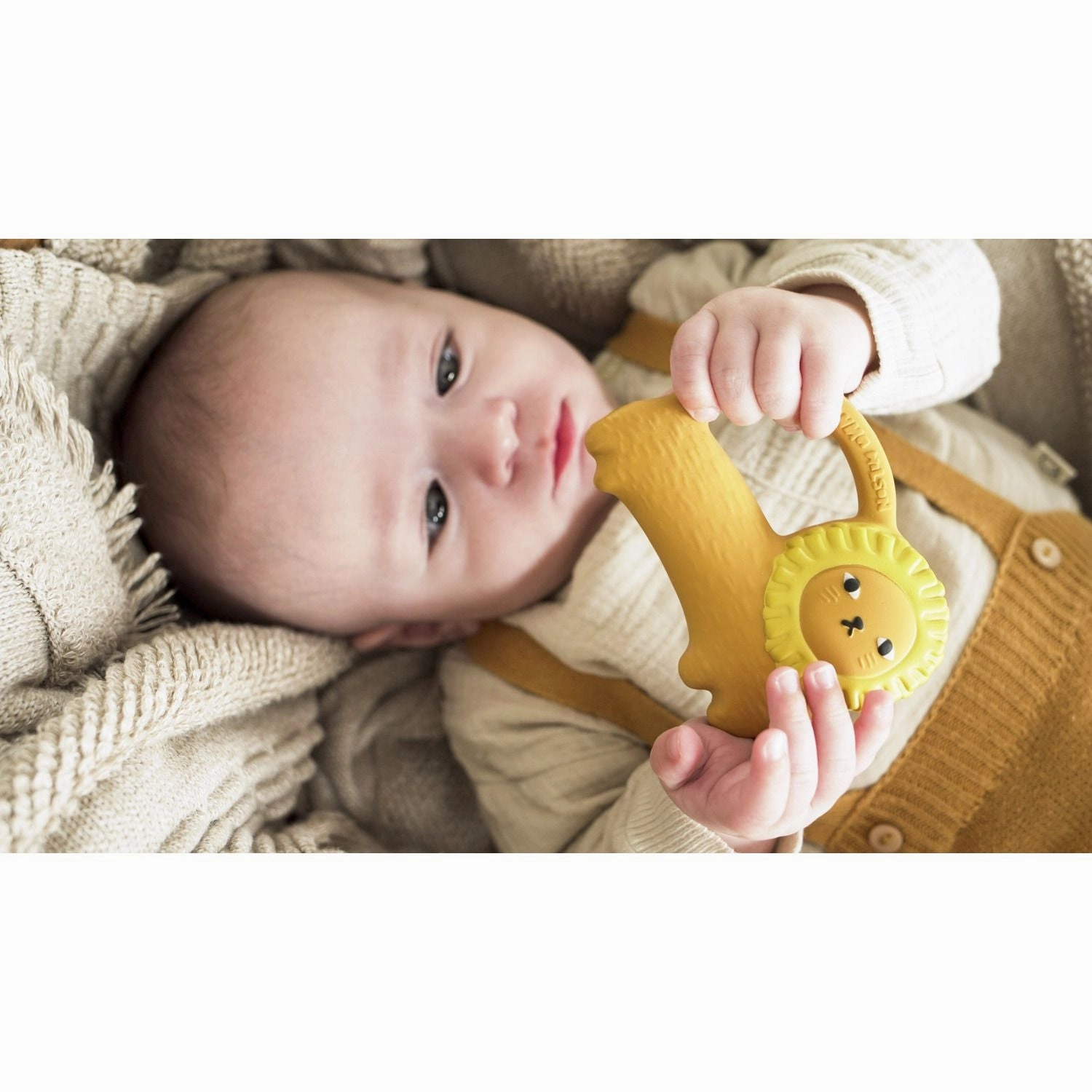 Oli & Carol Richie Lion Teether