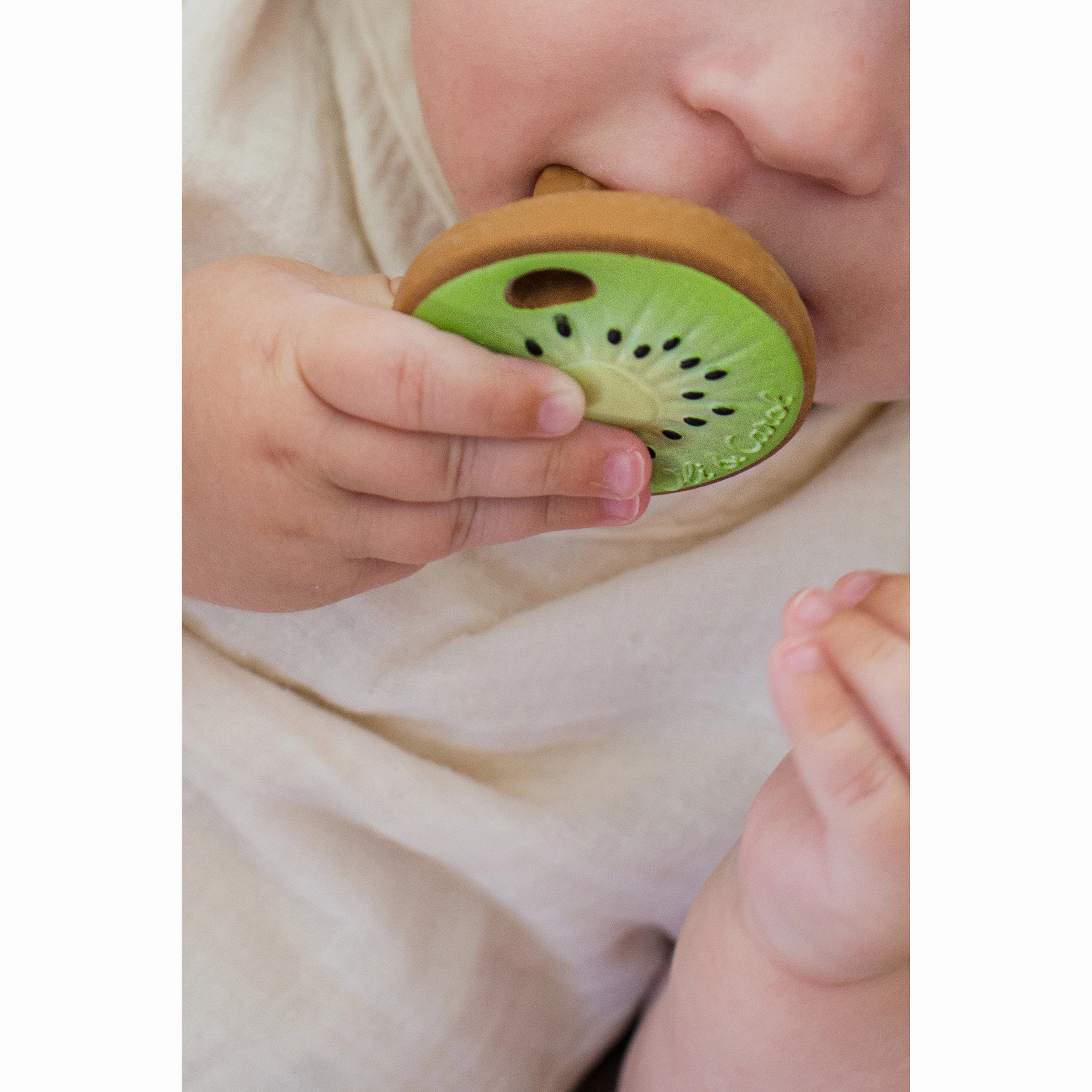 Oli & Carol Se Antonio The Kiwi Teether