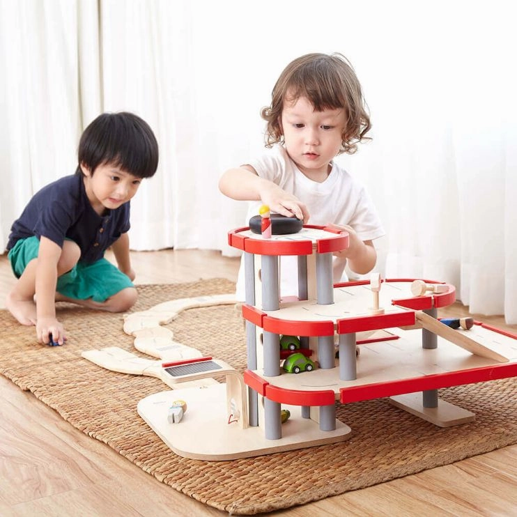 Parking Garage - Plan Toys