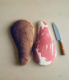 Plant-Based Dual-Sided Ribeye Steak Toy  Raw & Cooked Sides - 1 Pcs