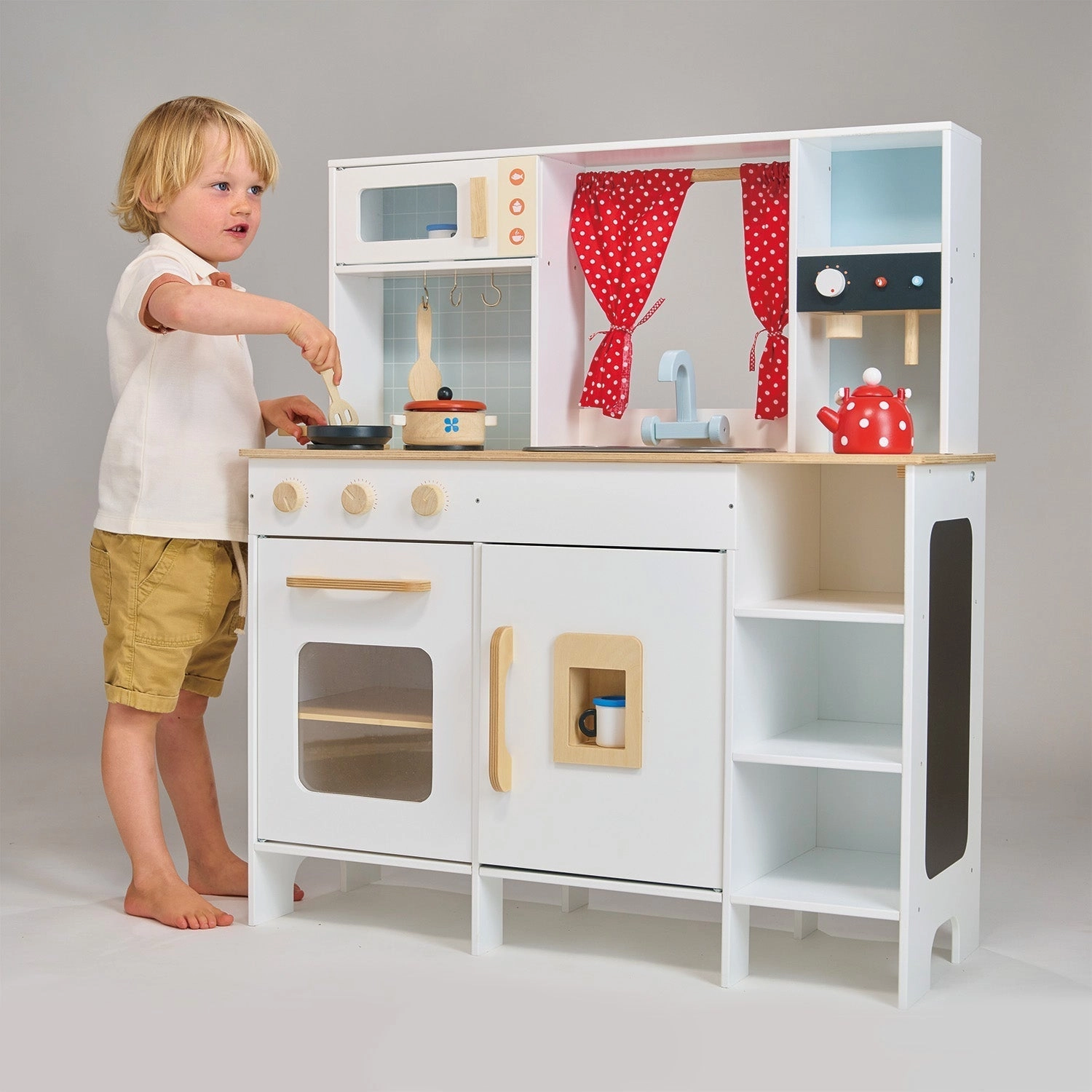 Play Kitchen