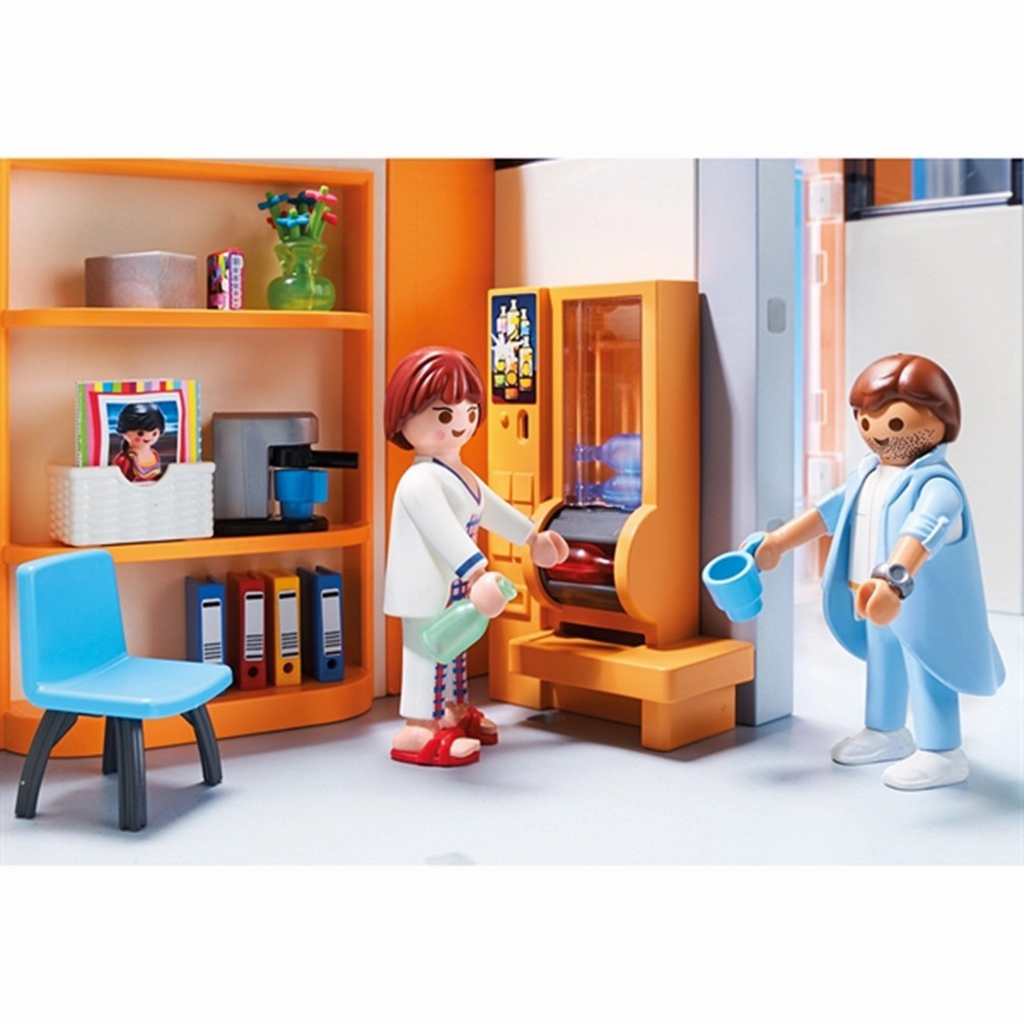 Playmobil? City Life - Large Hospital