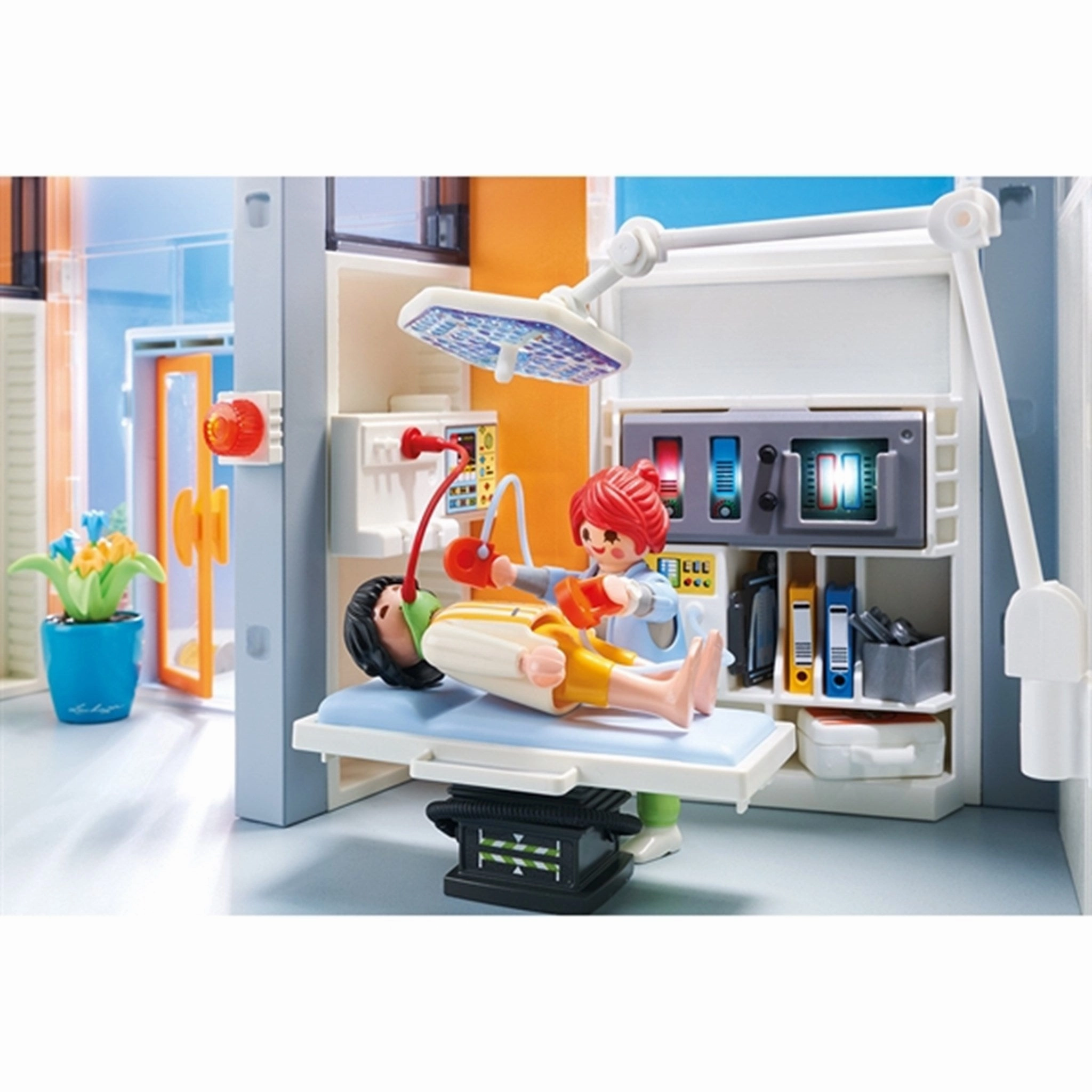 Playmobil? City Life - Large Hospital
