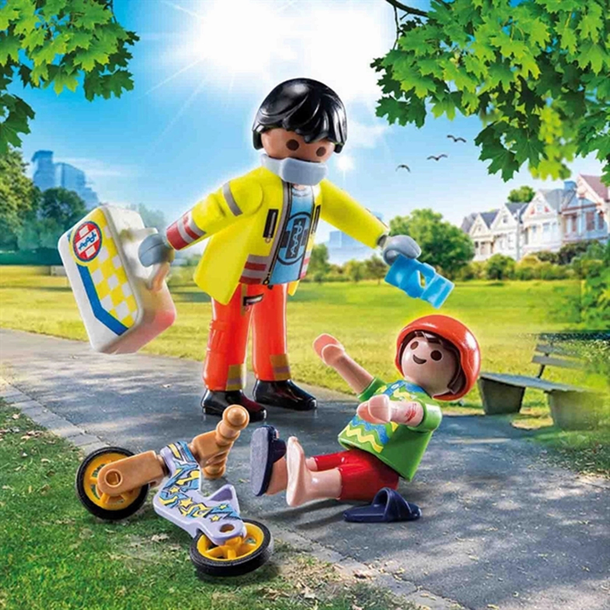 Playmobil City Life - Paramedic with Patient