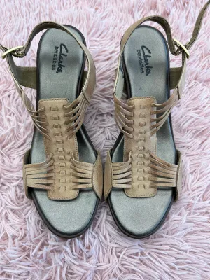 Sandals Heels Wedge By Clarks In Brown, Size: 8 clarks