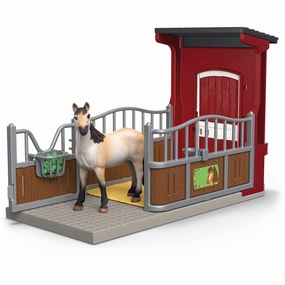 Schleich Ponybox with Mustang Mare
