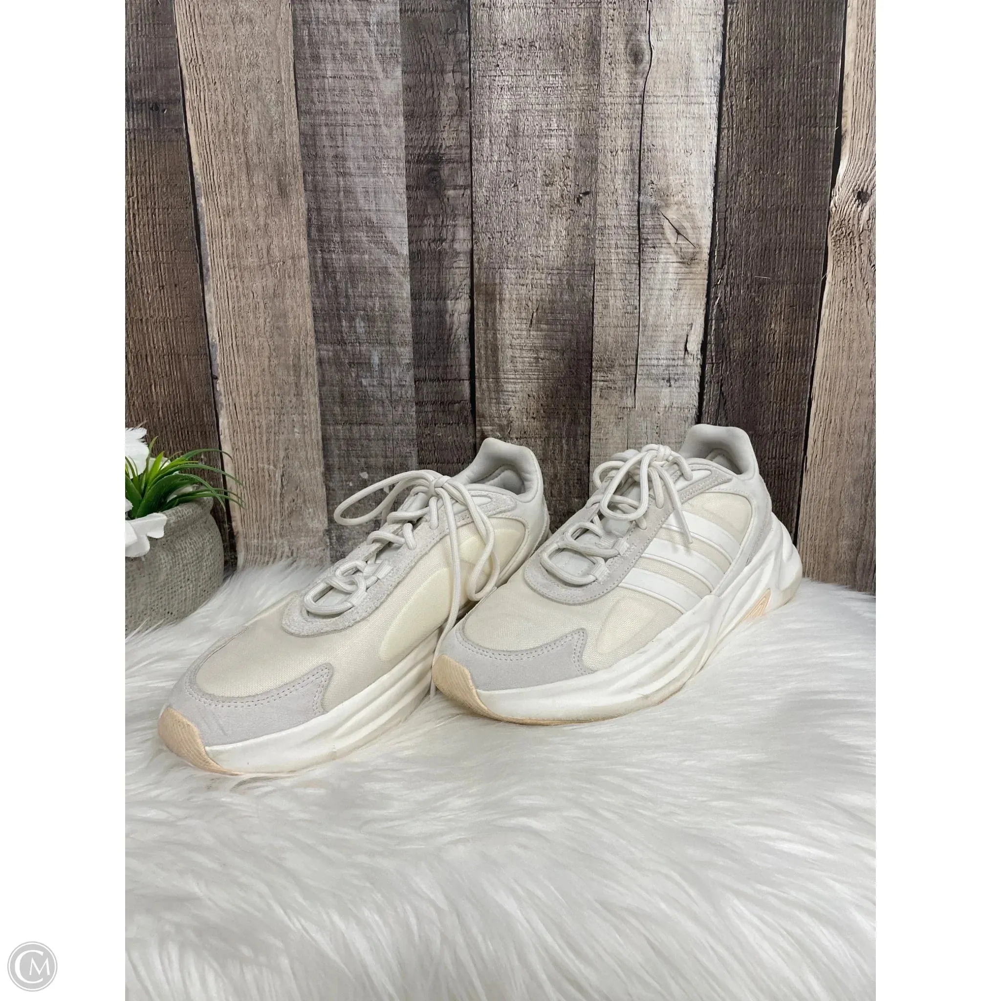 Shoes Athletic By Adidas In Cream, Size: 10 adidas