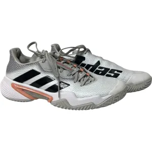Shoes Athletic By Adidas In White, Size: 7.5 adidas