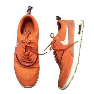 Shoes Athletic By Nike  Size: 7.5 nike