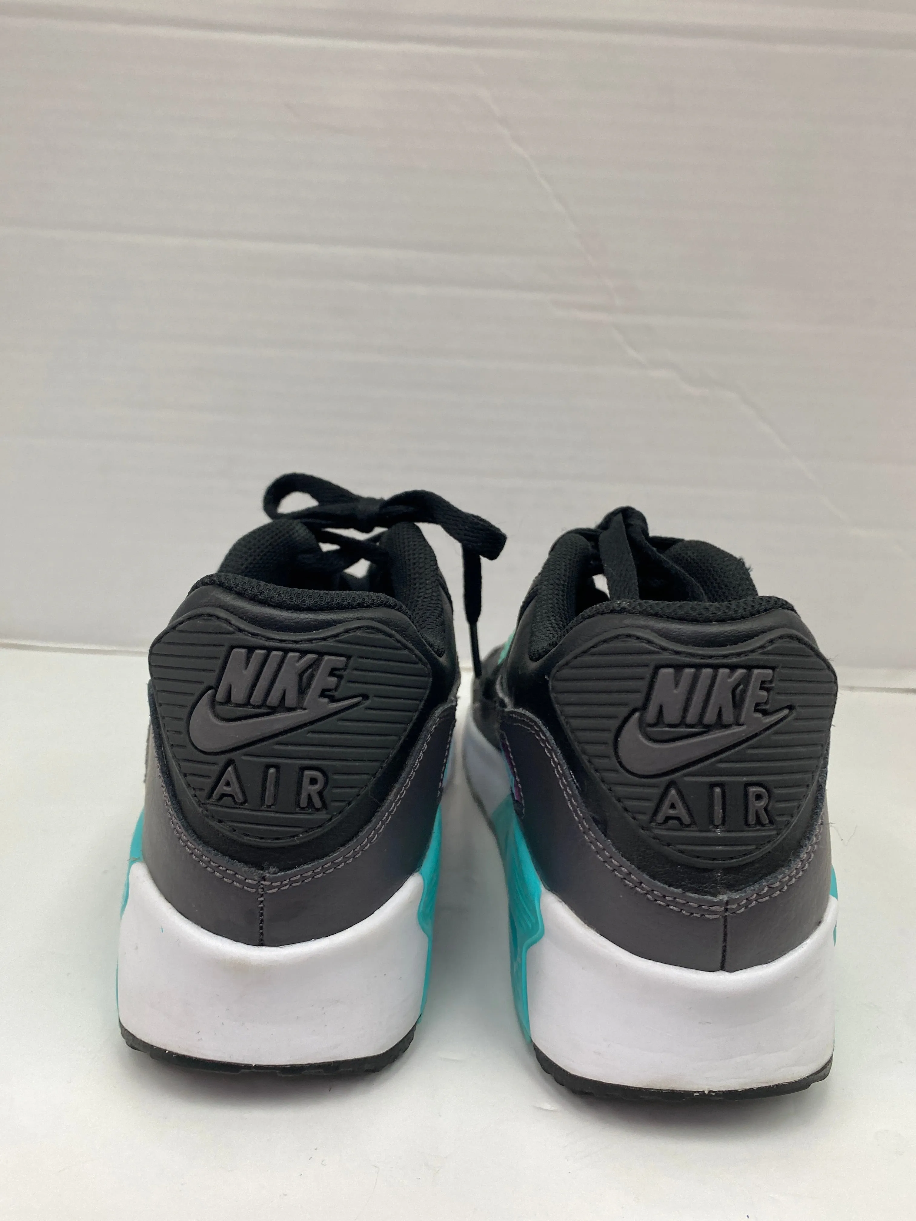 Shoes Athletic By Nike  Size: 8 nike