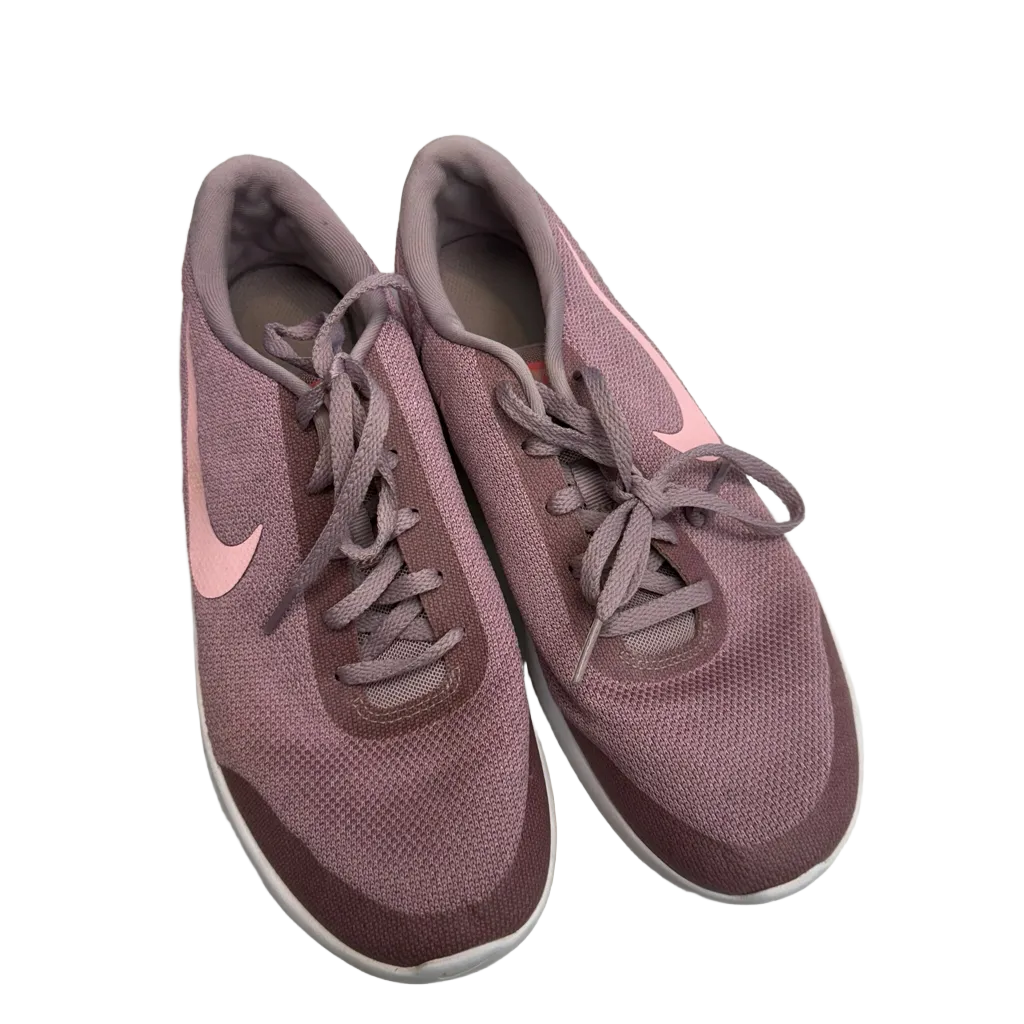 Shoes Athletic By Nike  Size: 8.5 nike