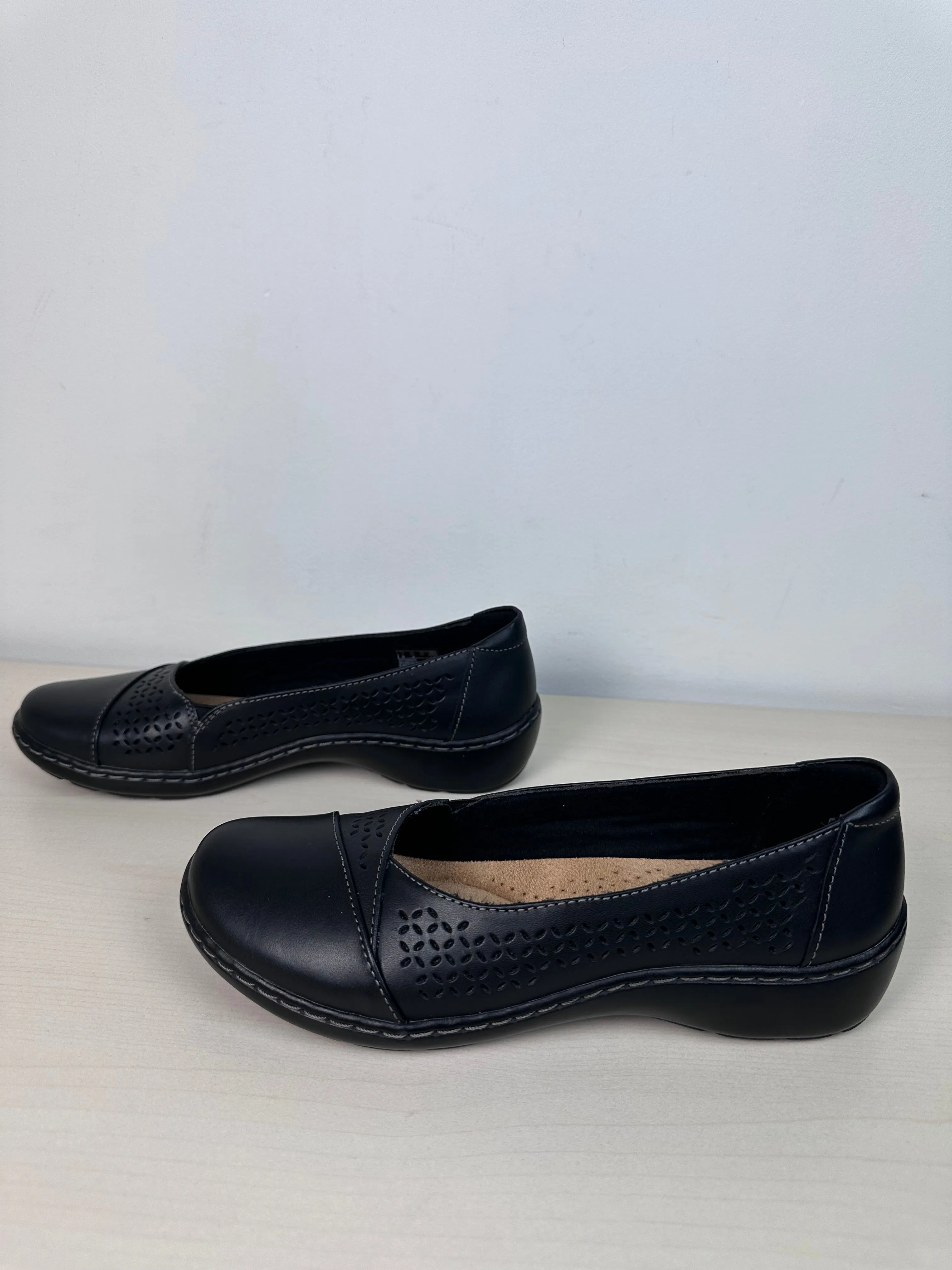 Shoes Flats By Clarks In Black, Size: 6.5 clarks
