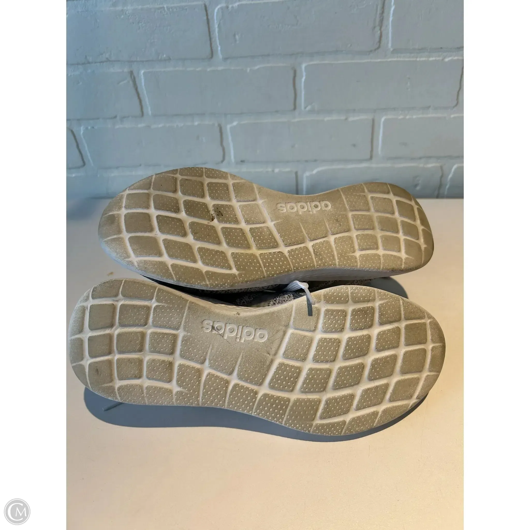 Shoes Sneakers By Adidas In Grey, Size: 7 adidas