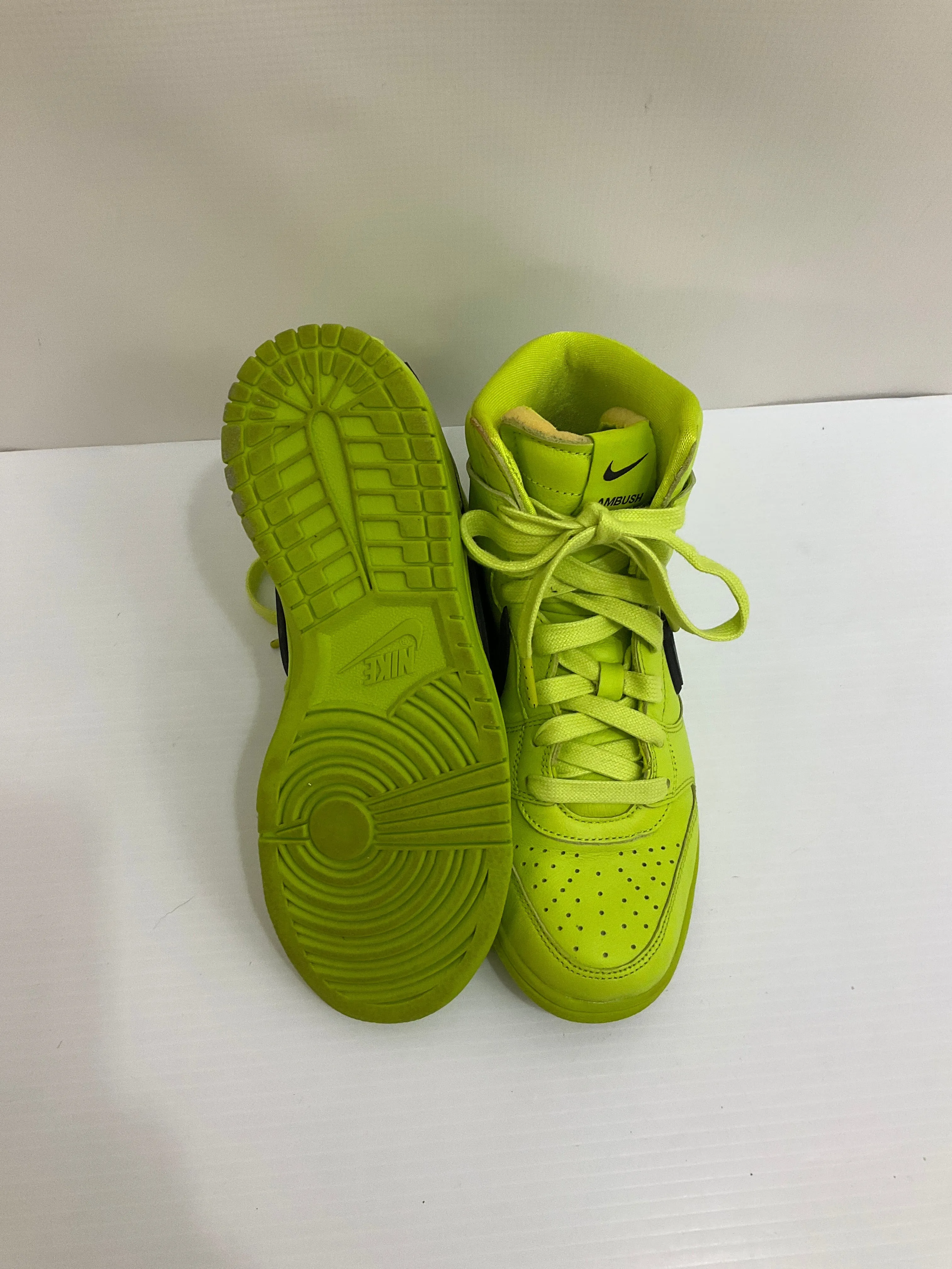 Shoes Sneakers By Nike In Green, Size: 7 nike
