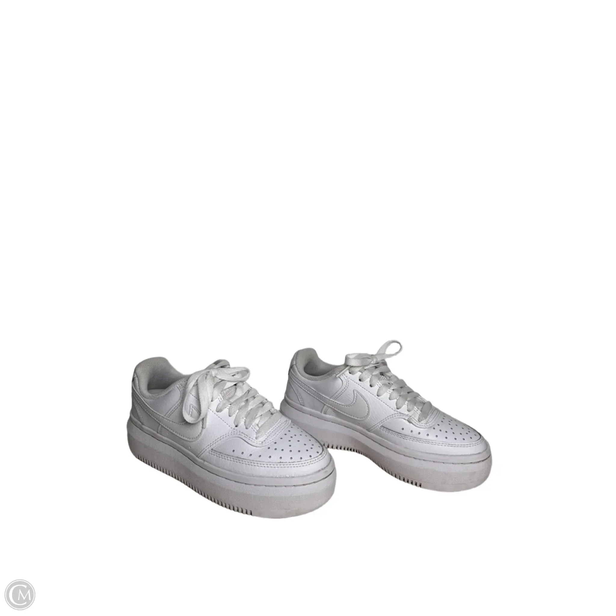Shoes Sneakers By Nike In White, Size: 6 nike