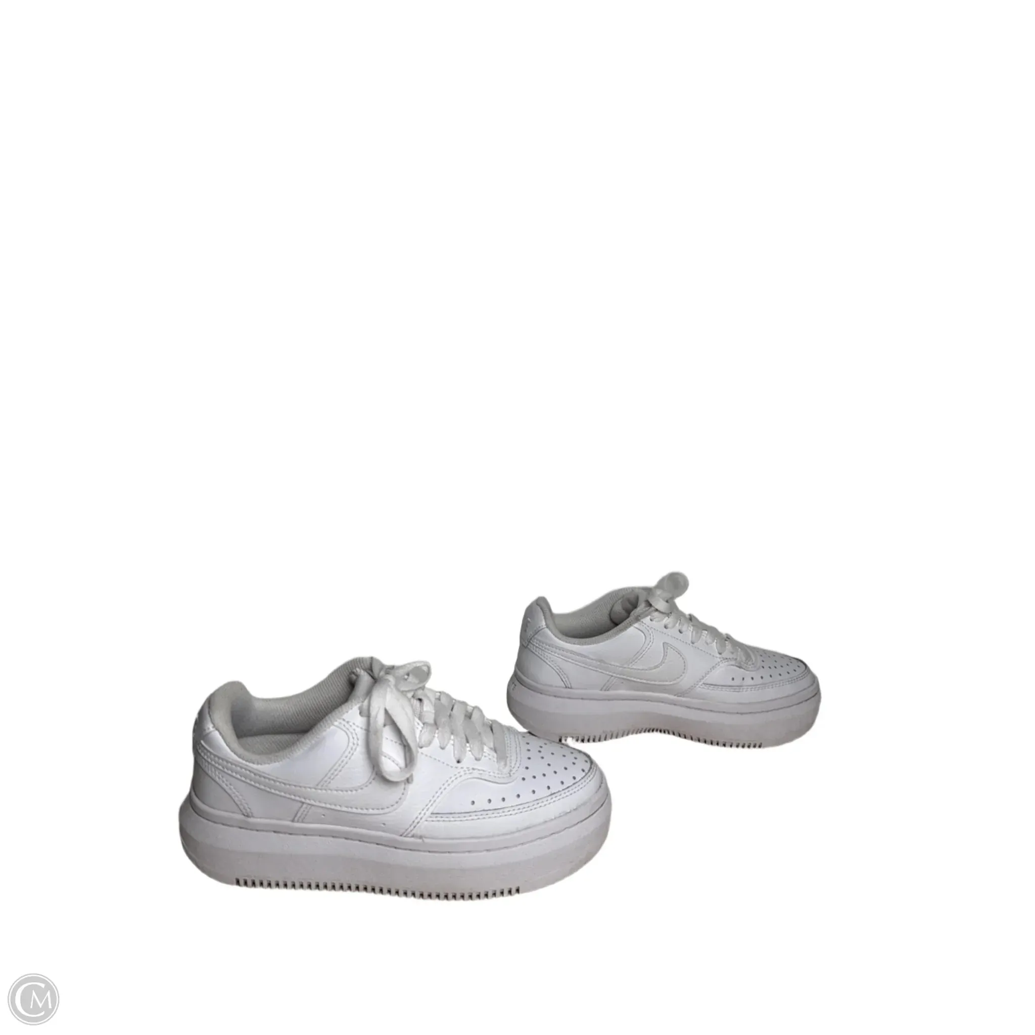 Shoes Sneakers By Nike In White, Size: 6 nike