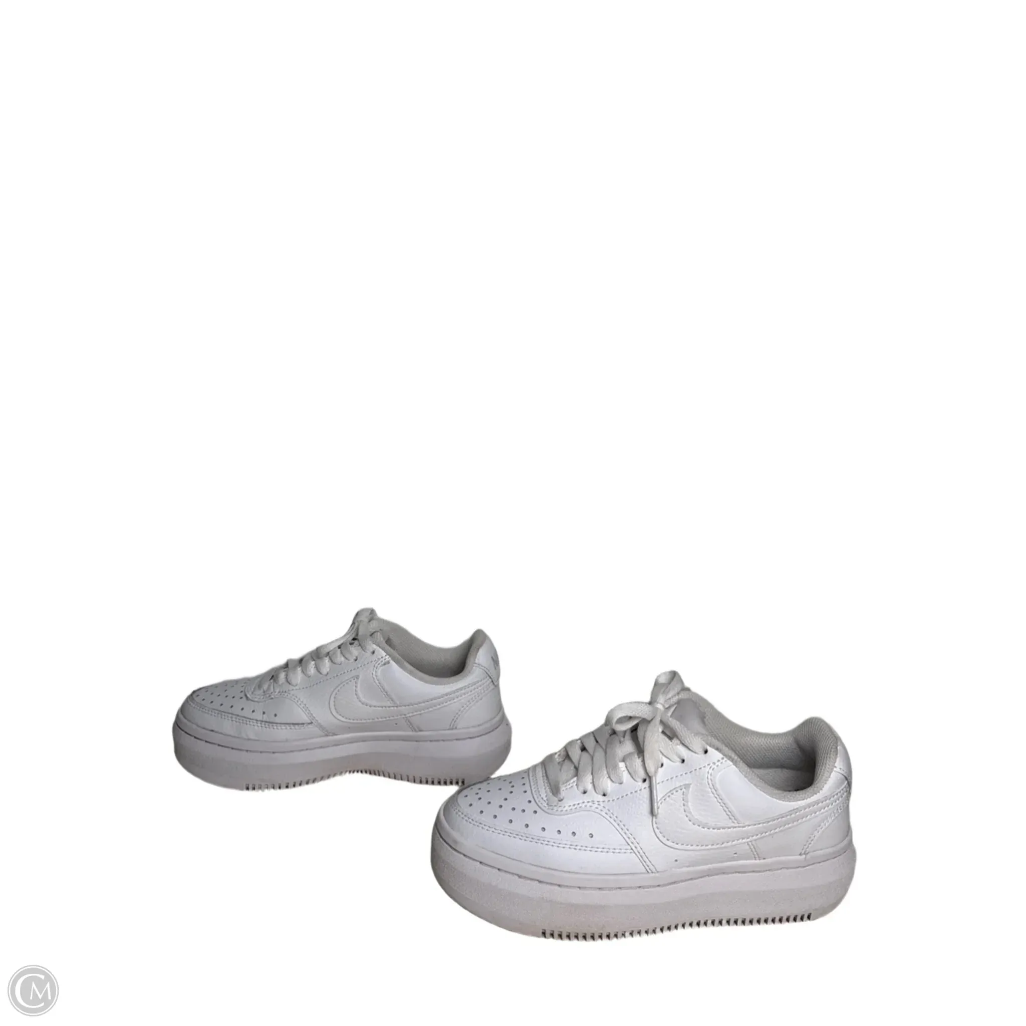 Shoes Sneakers By Nike In White, Size: 6 nike