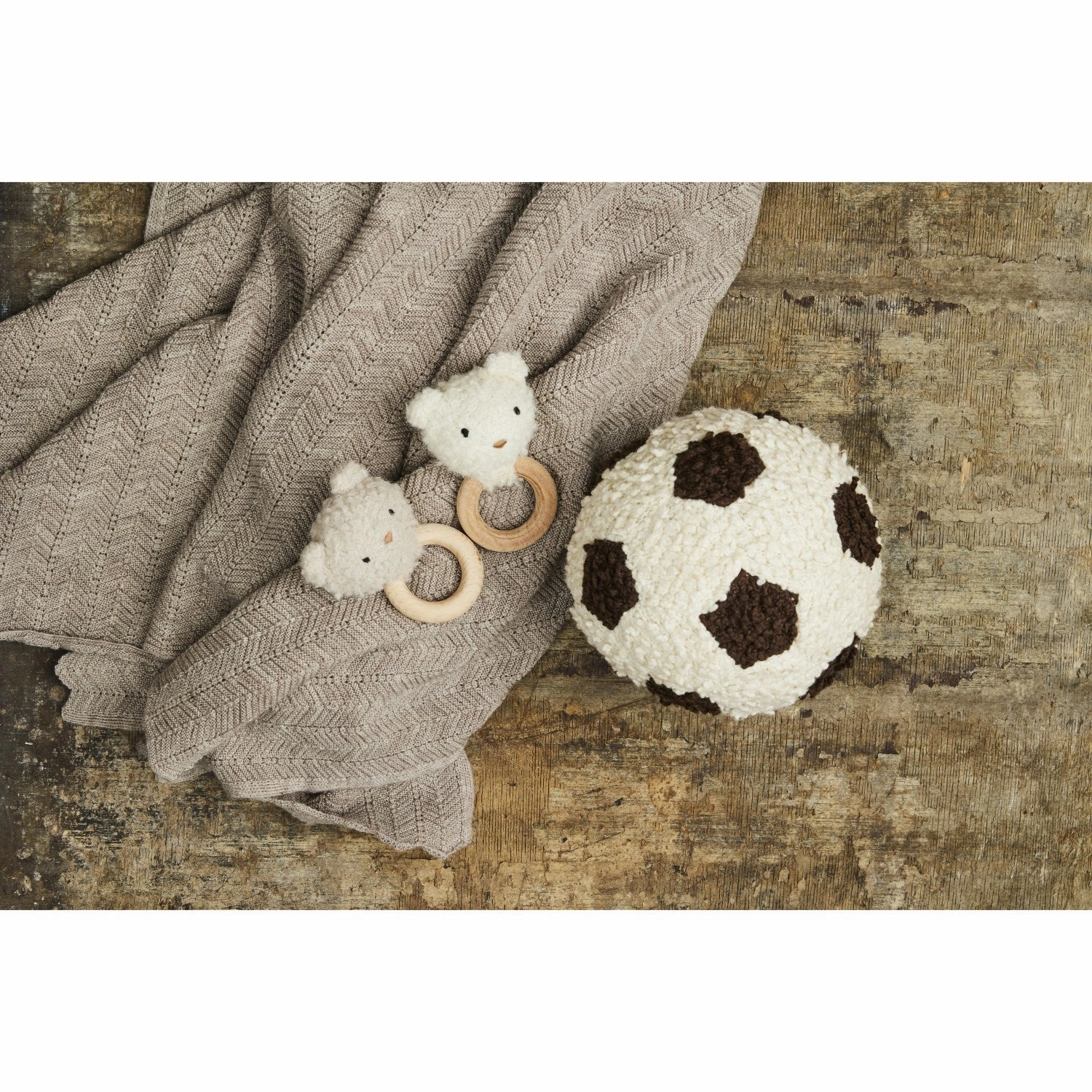 Smallstuff Nature Rattle Bear Boucl Merino Wool