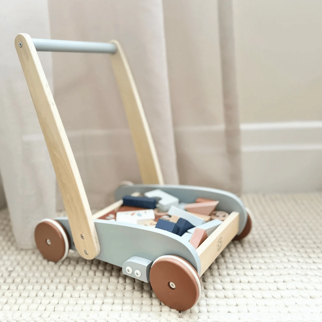 Speedy Monkey Block Walker - 27 blocks