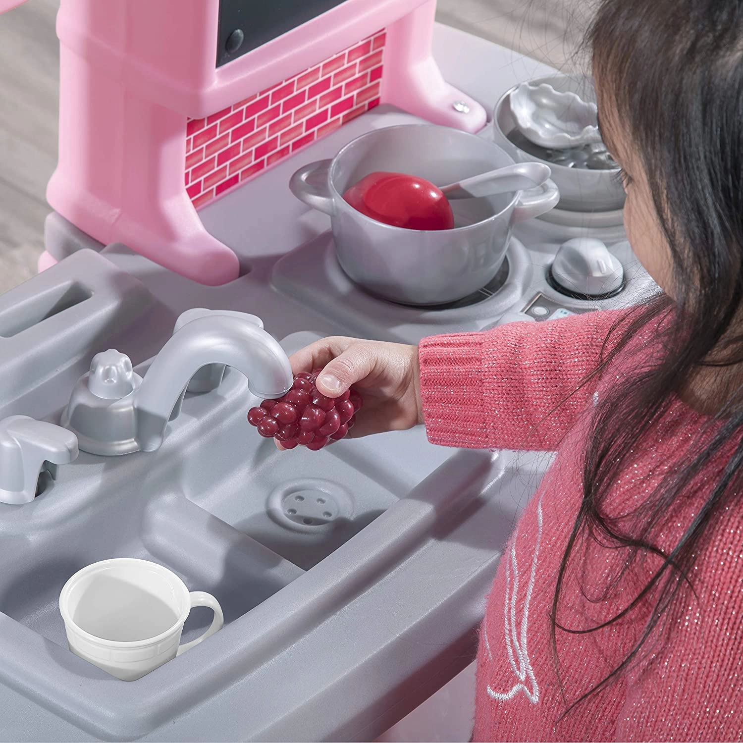 Step2 - Great Gourmet Kitchen Play Set - Light Pink kitchen for kids with 36-piece accessory set